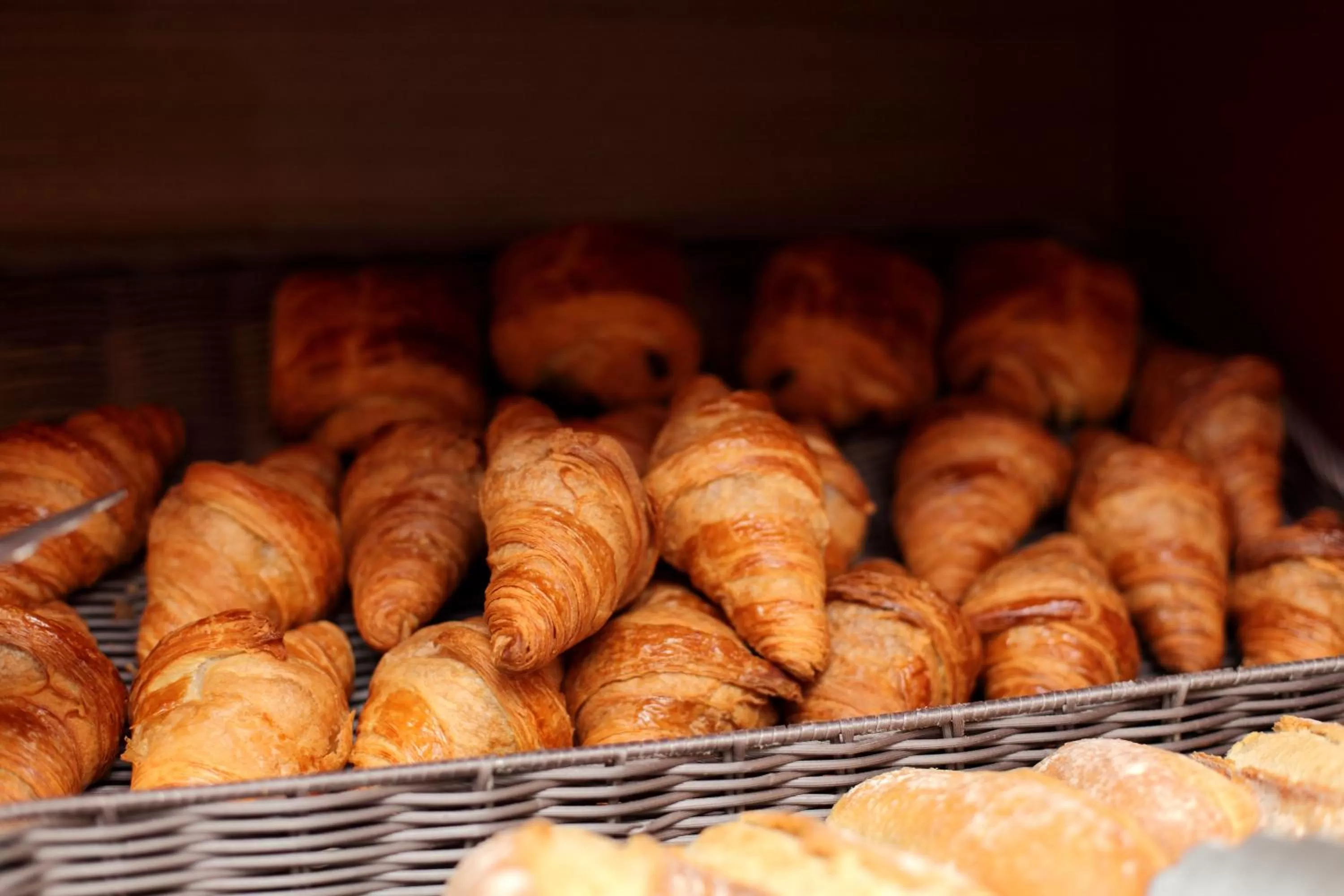 Restaurant/places to eat in Hotel Reseda