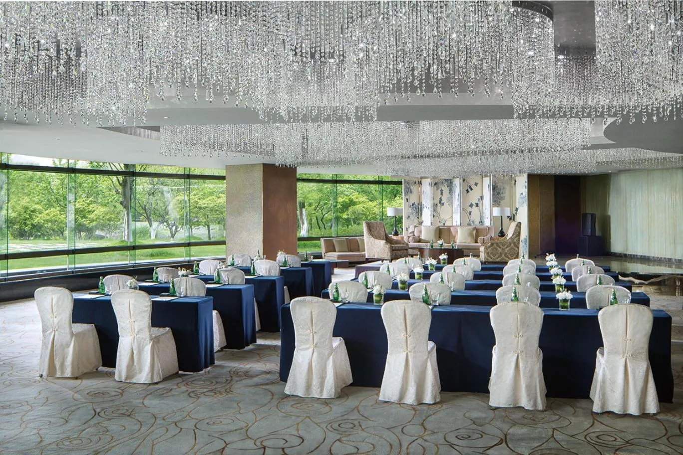 Banquet/Function facilities in Fairmont Yangcheng Lake