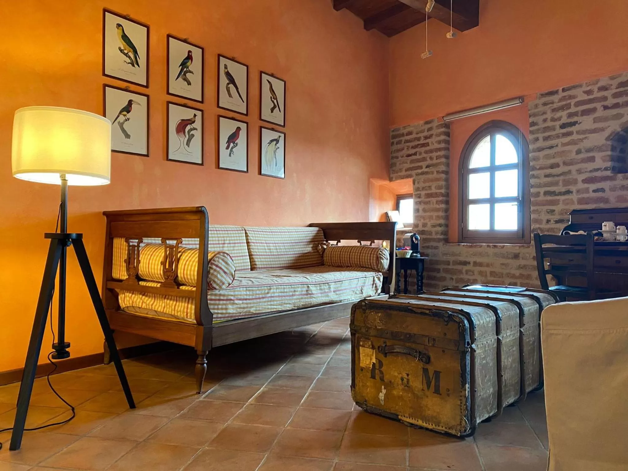 Photo of the whole room, Bed in Foresteria Ristorante Conti Roero