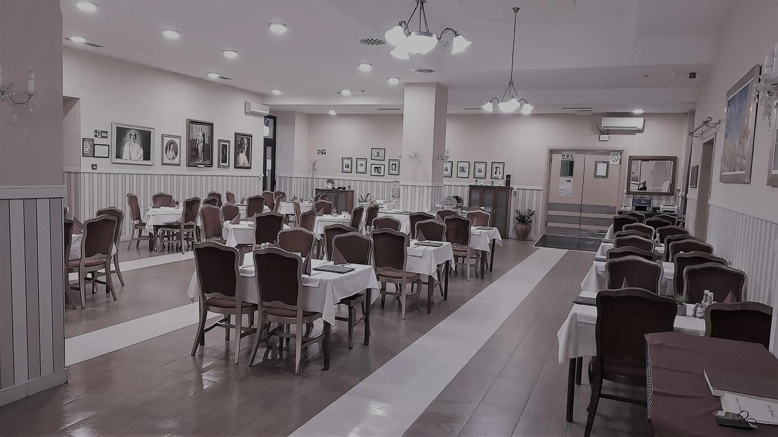 Restaurant/places to eat in Hotel Vojvodina