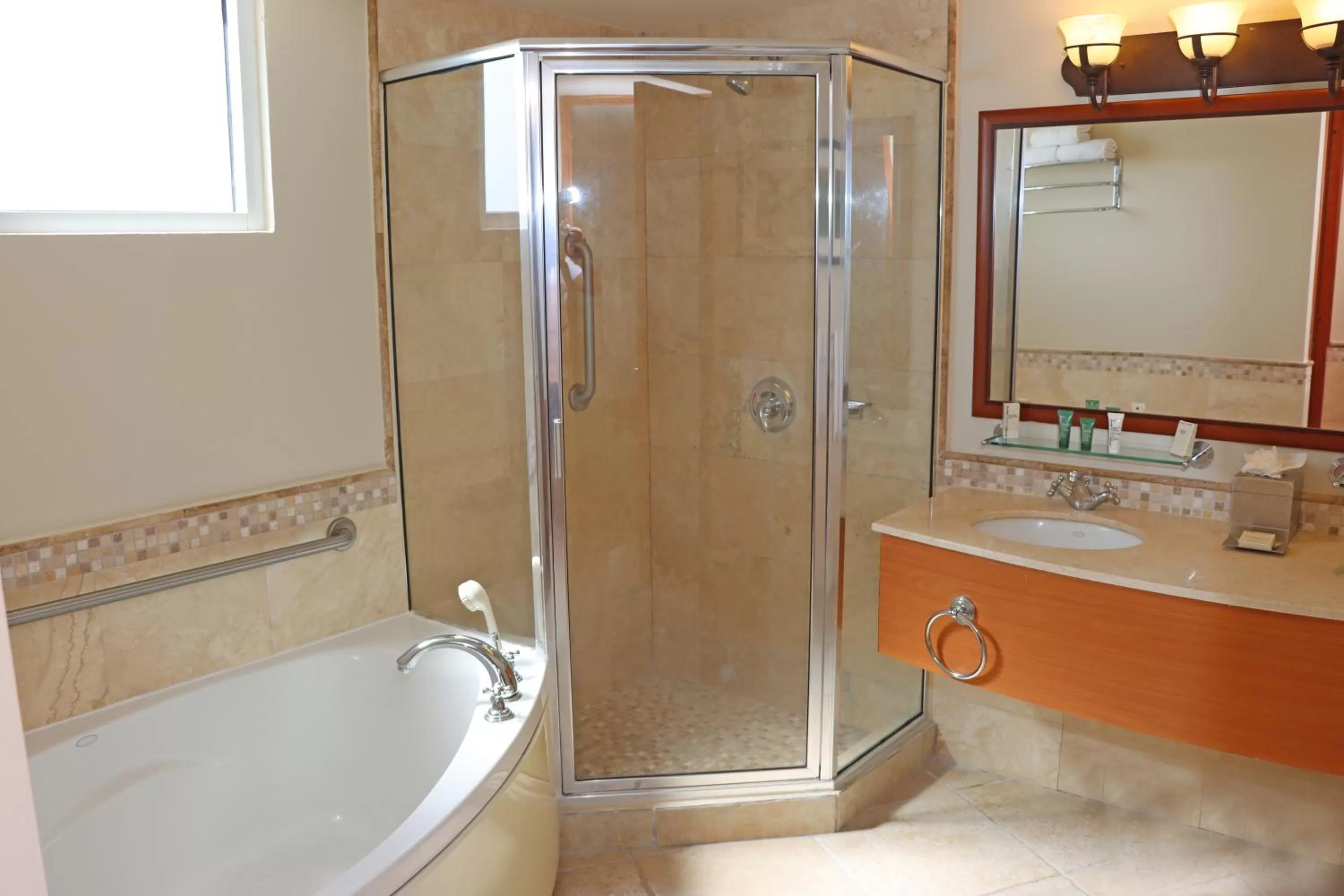 Bathroom in Costa Bahia Hotel Paseo Caribe