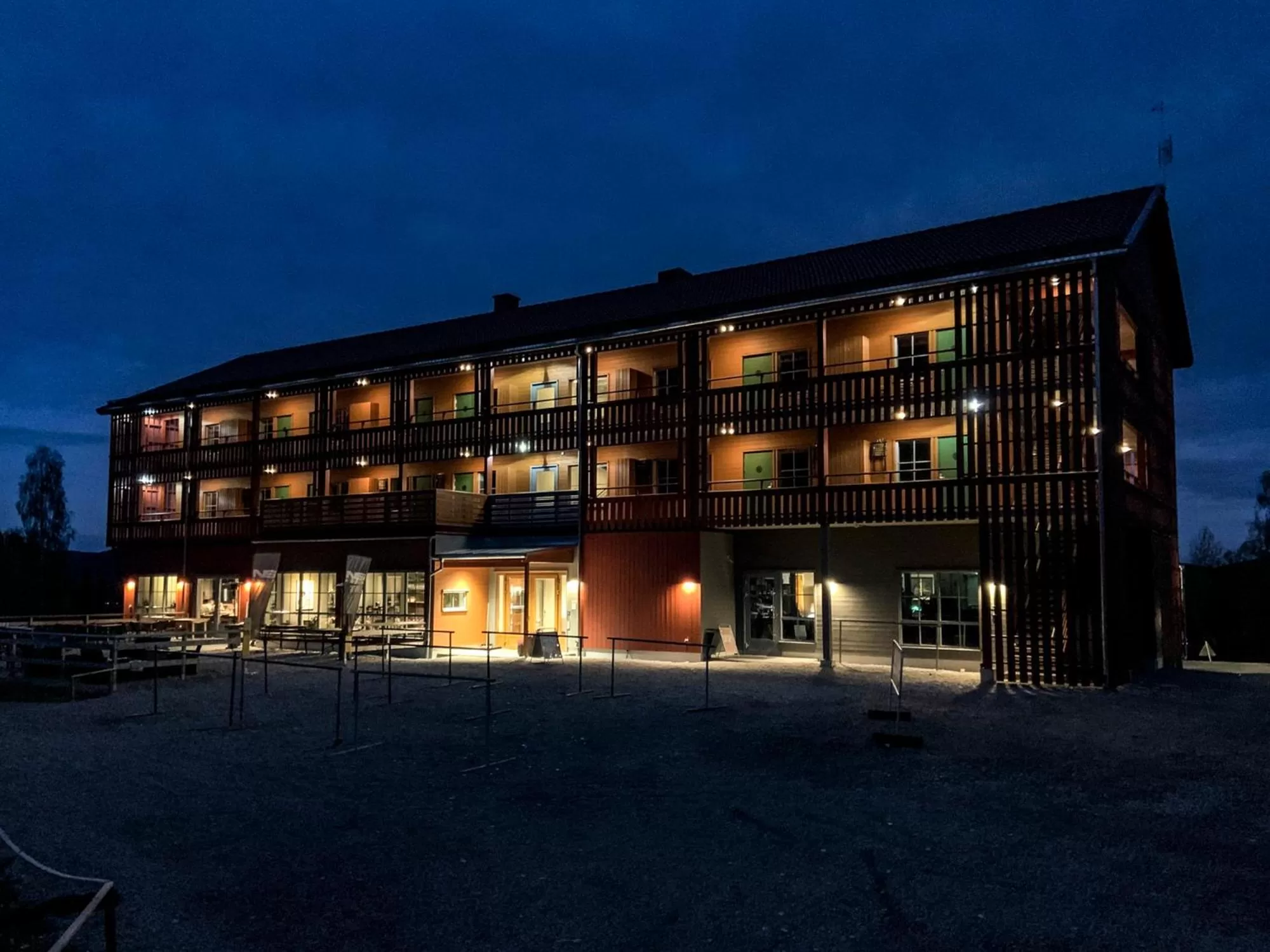 Property building in JBP Hotell