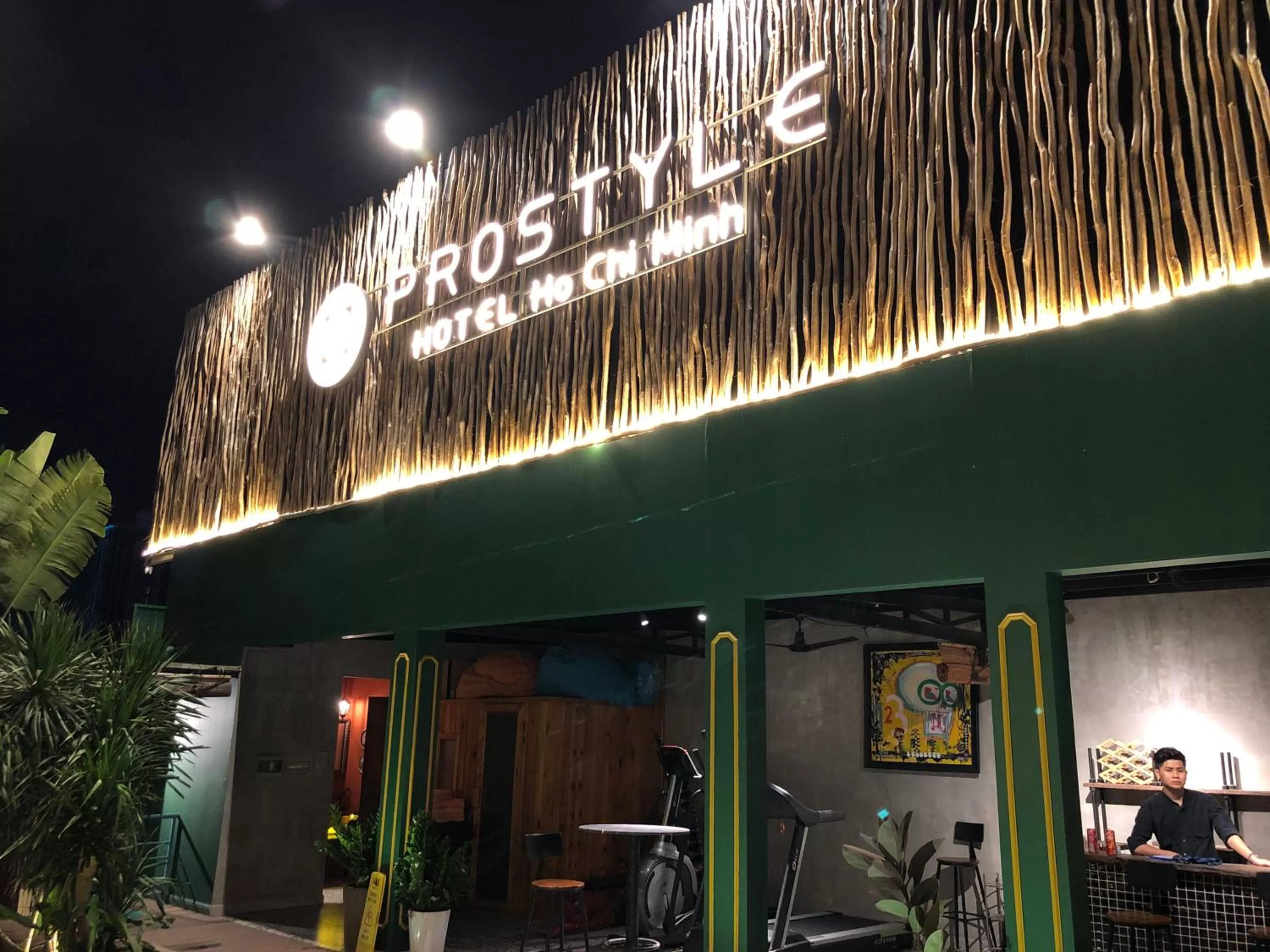 Swimming pool in Prostyle Hotel Ho Chi Minh プロスタイルホテルホーチミン