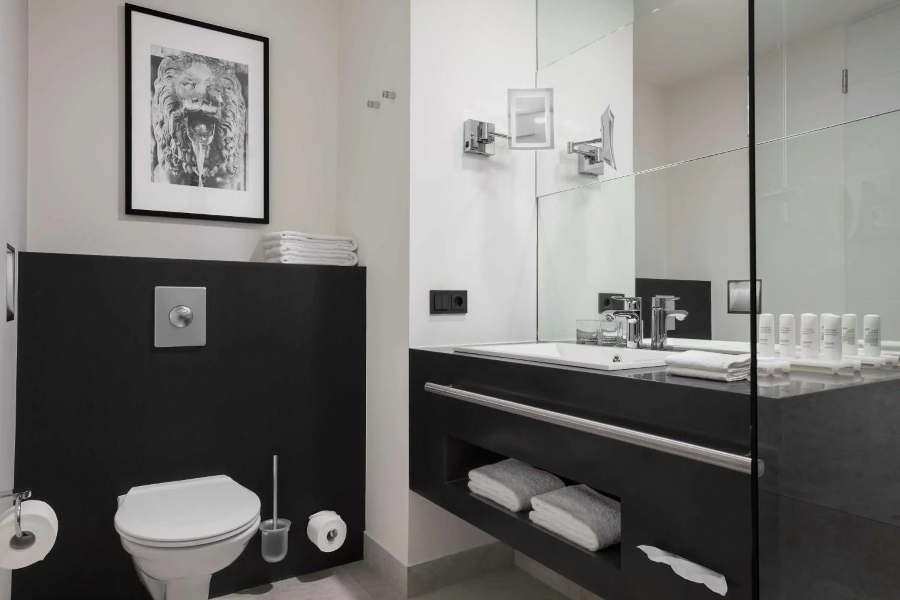 Premium Room with City View in Radisson Blu Hotel Köln Premium Room with City View in Radisson Blu Hotel Köln