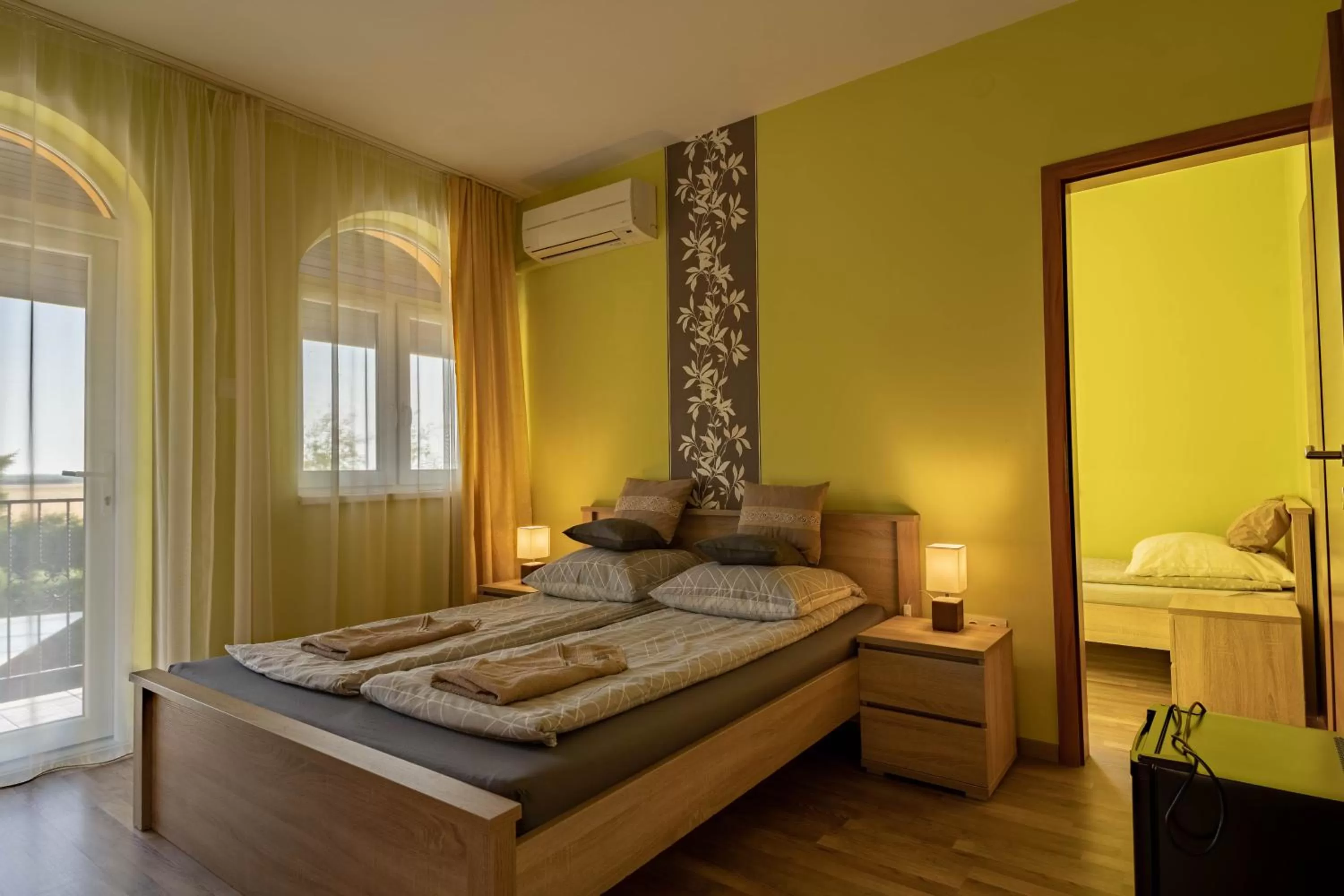 Bed in Garden Vendégház Makó