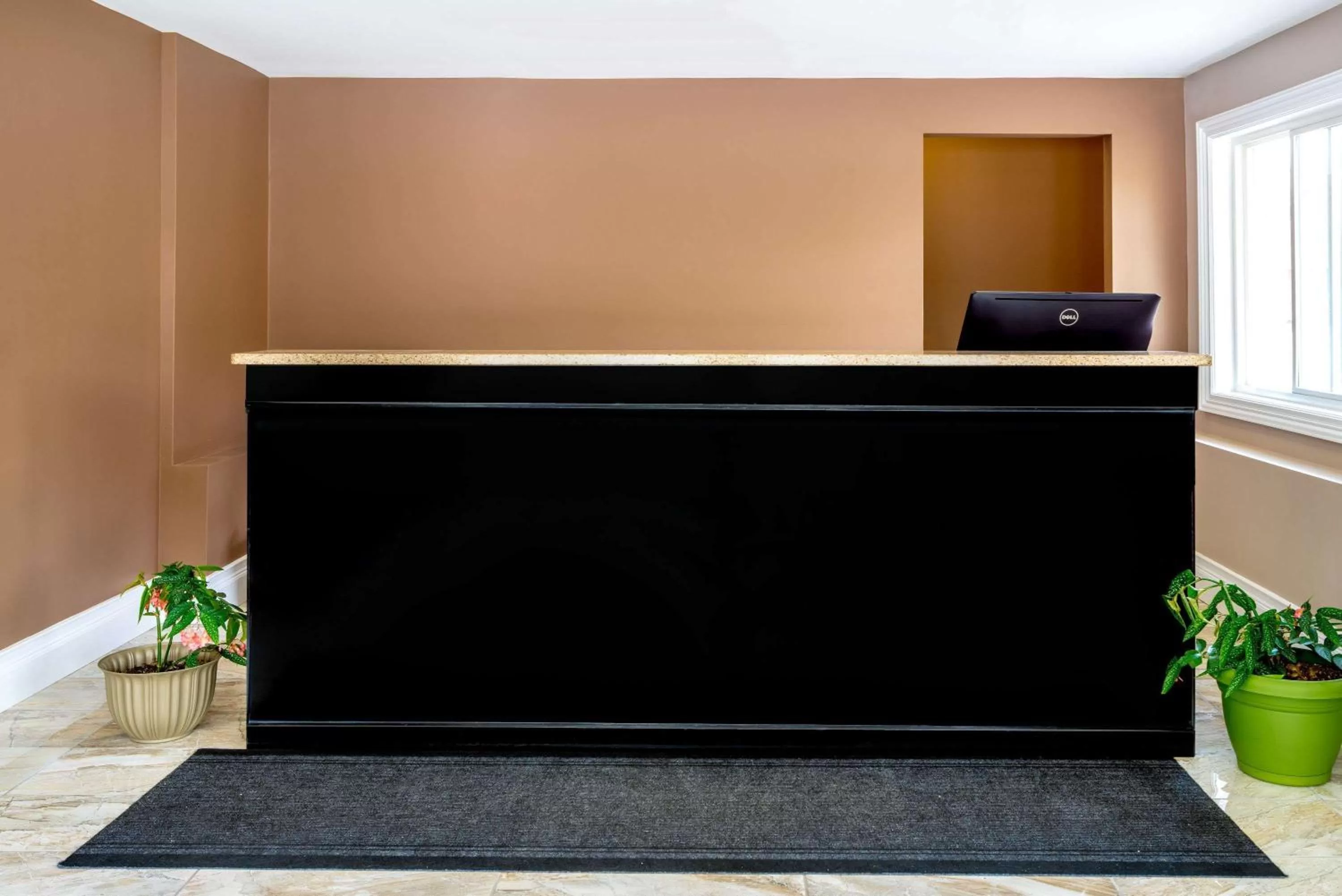 On site in Super 8 by Wyndham Kingston