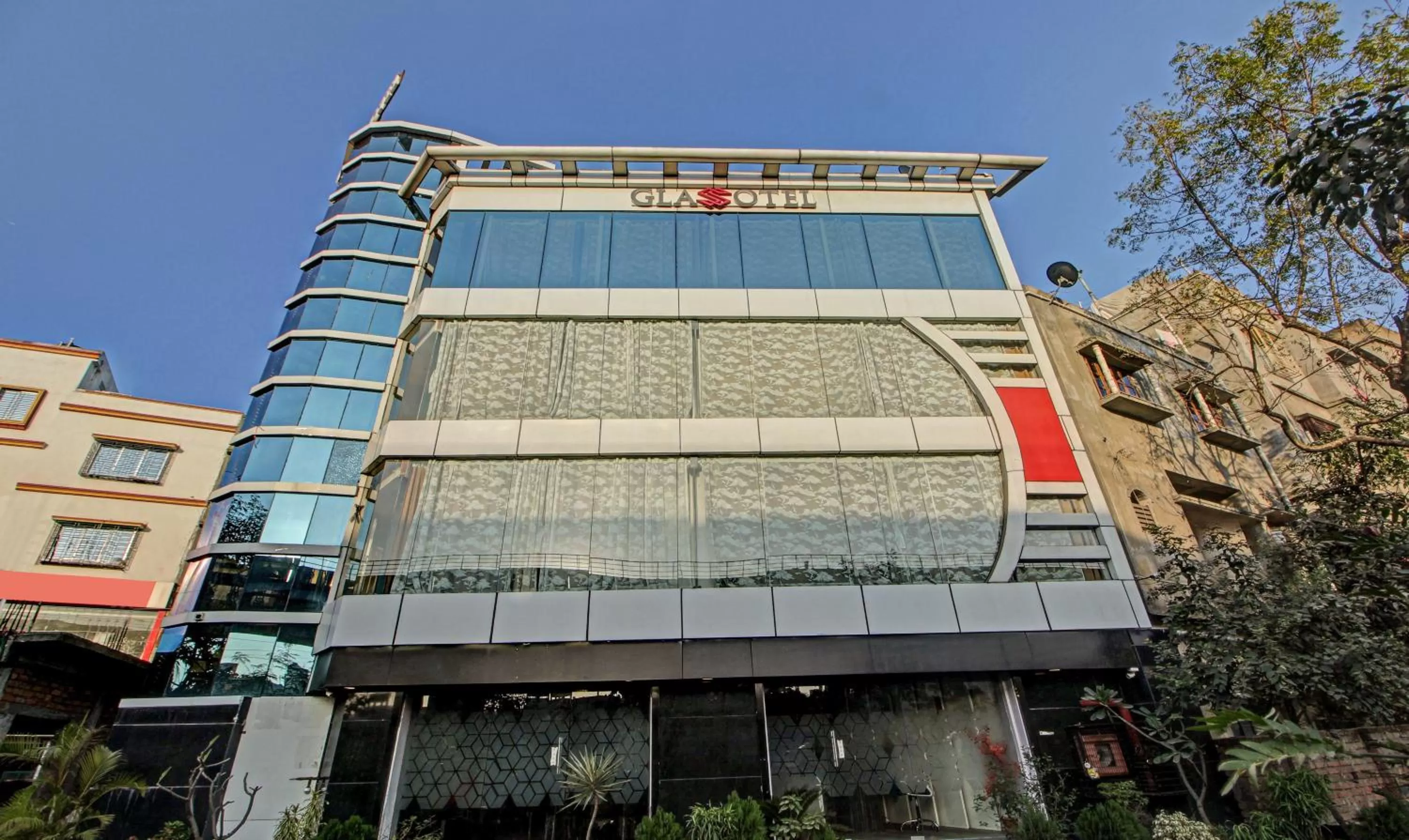 Property Building in Treebo Trend Glassotel Ruby