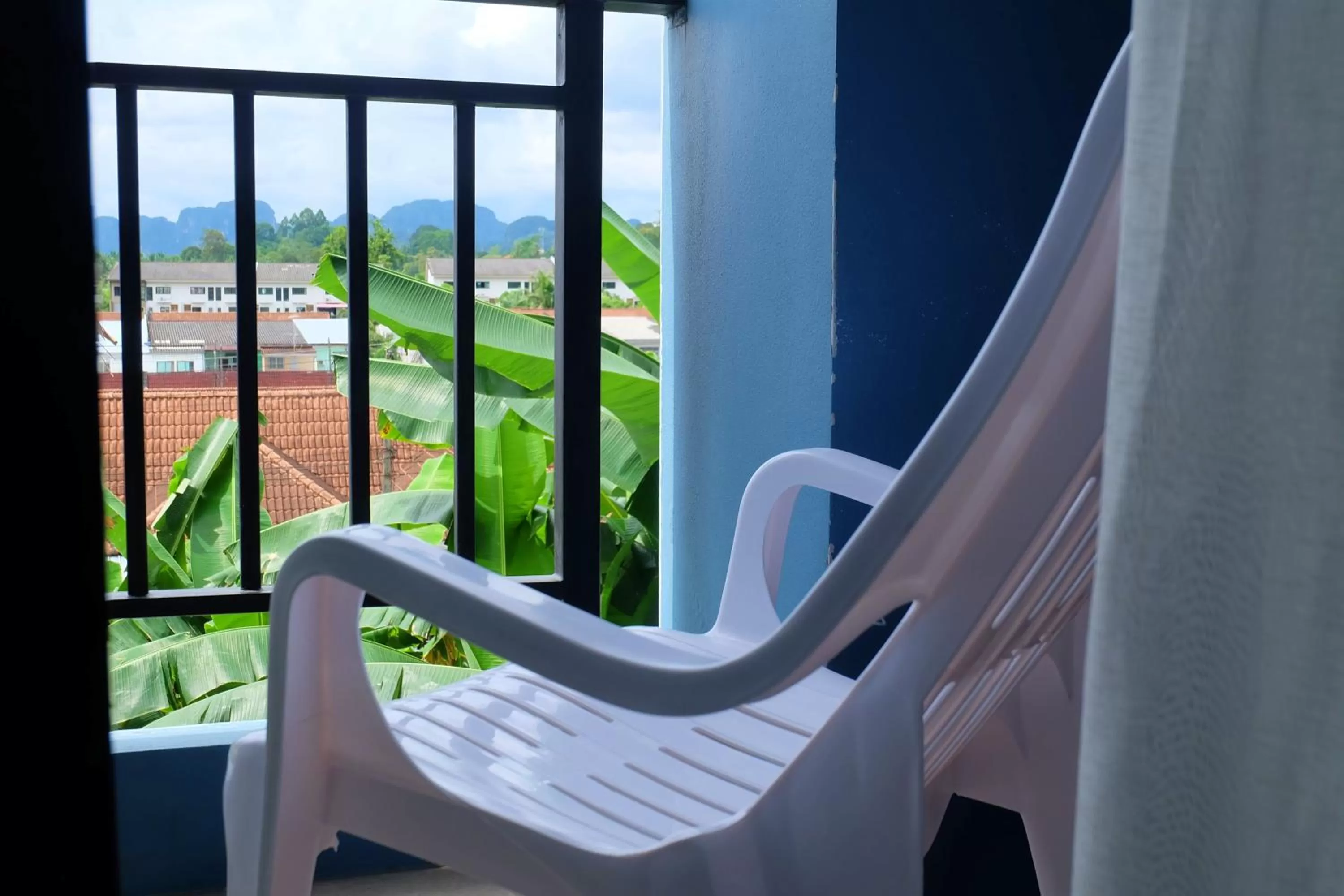 Family Room with Bunk Bed - Mountain View in Sleep Whale Hotel