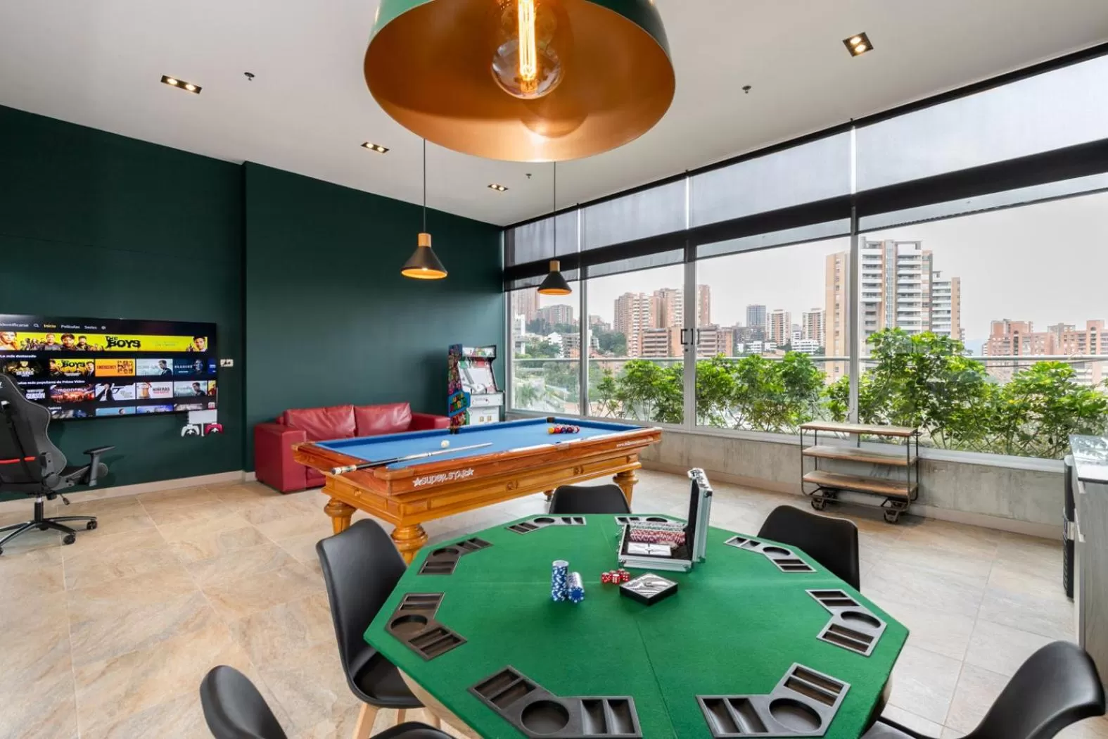 Game Room, Billiards in Soul Lifestyle Hotel