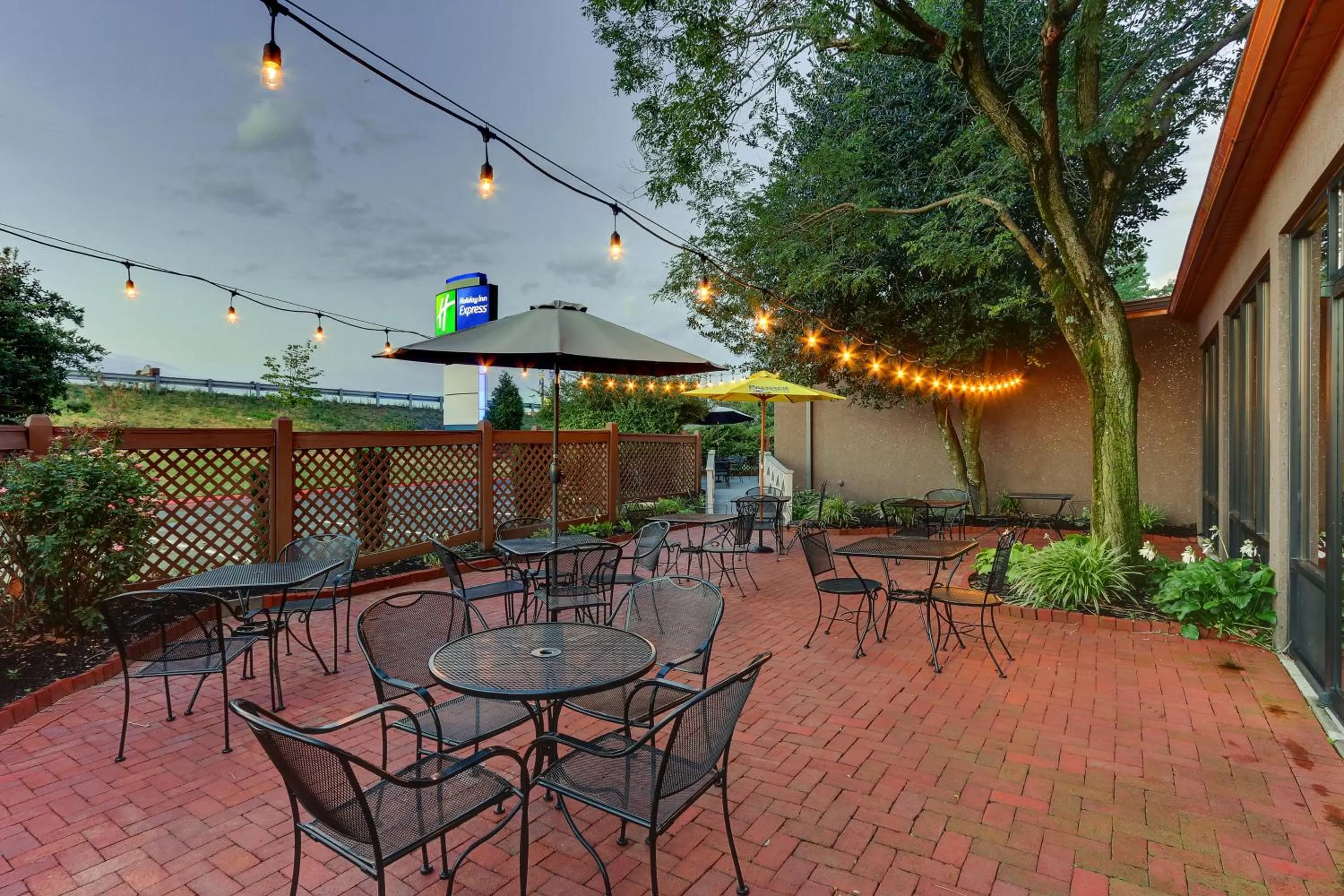 Property building in Holiday Inn Express Aberdeen-Chesapeake House by IHG