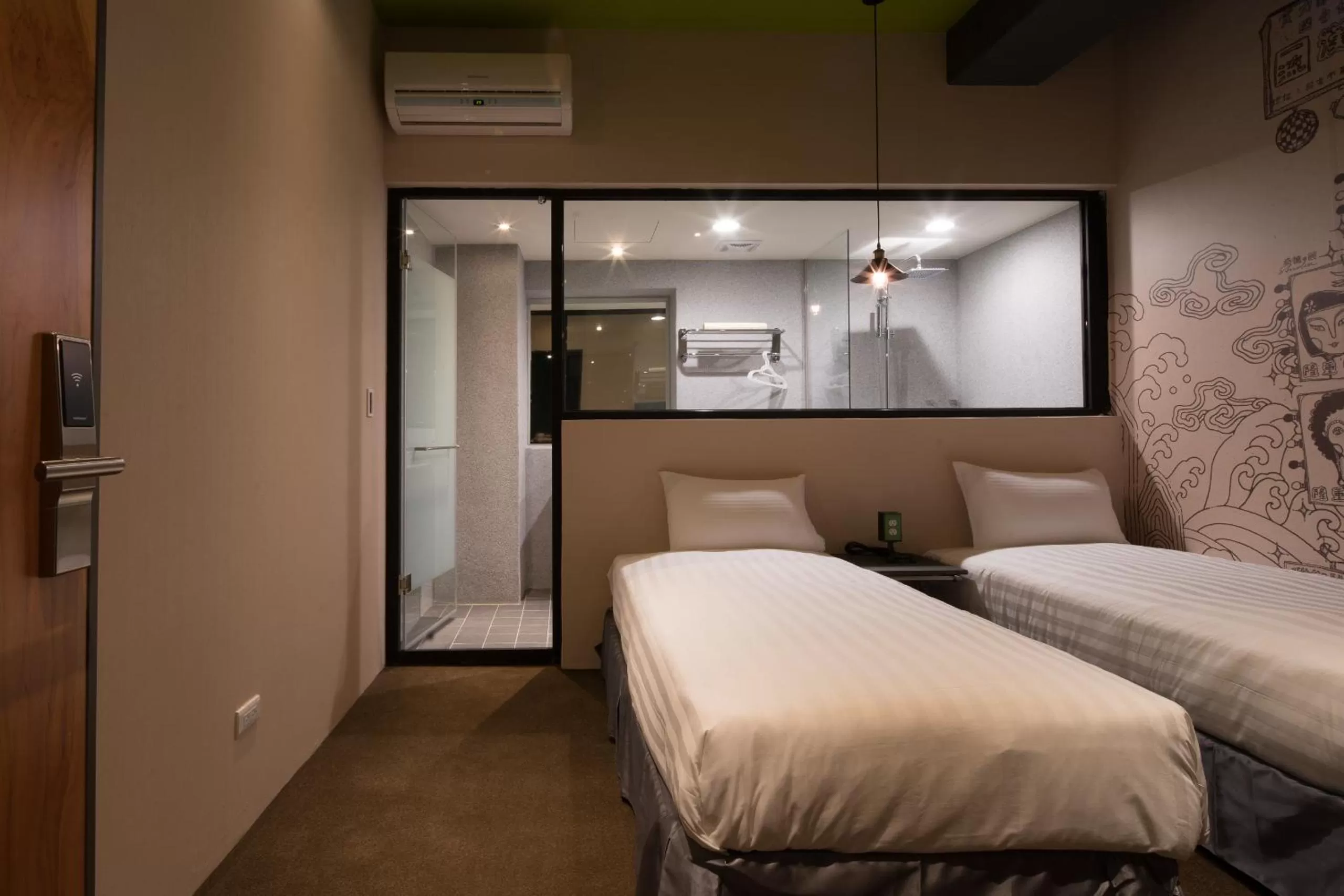 Photo of the whole room, Bed in Cho Hotel