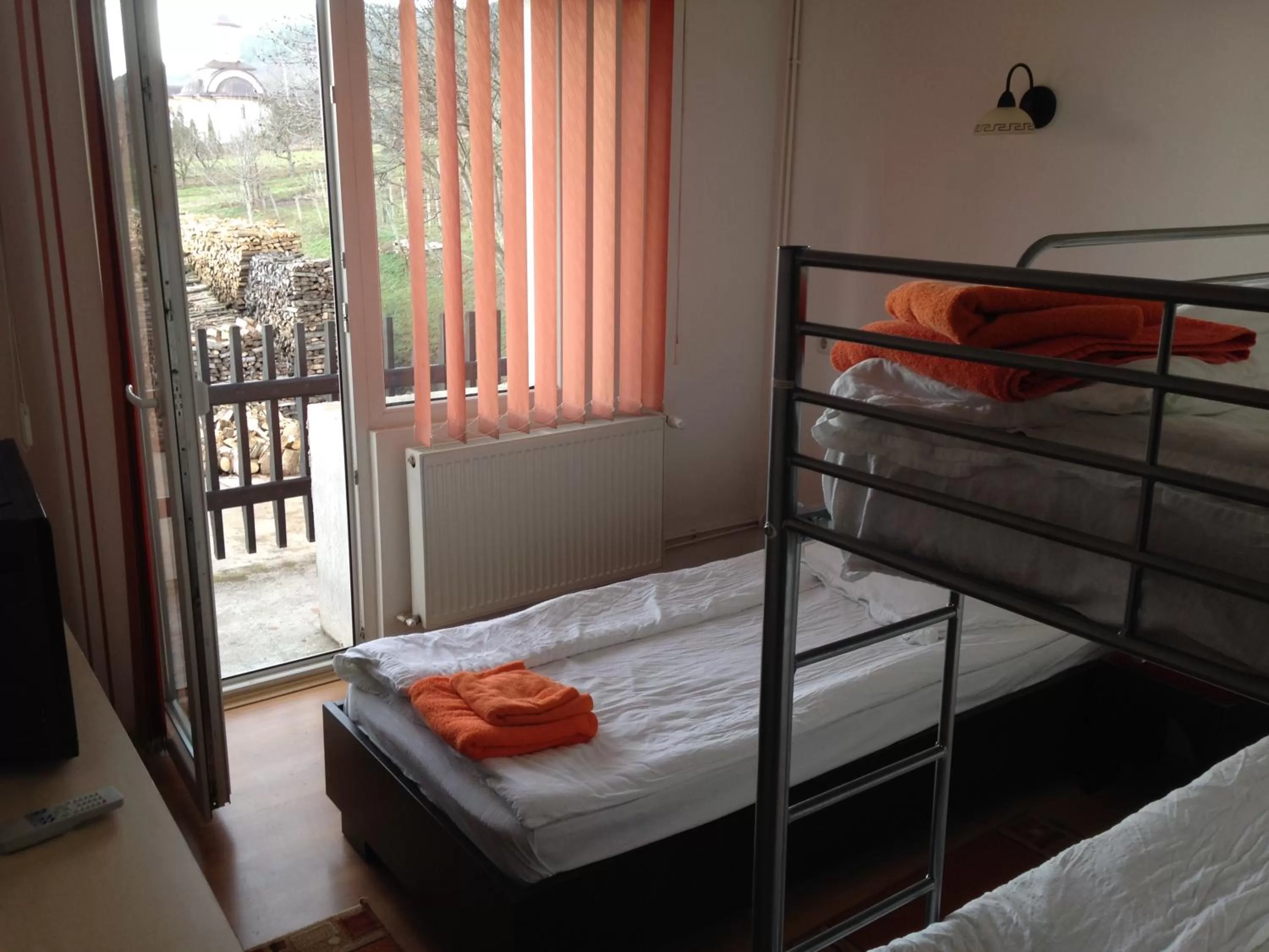 Bed, Bunk Bed in Hotel Romantik