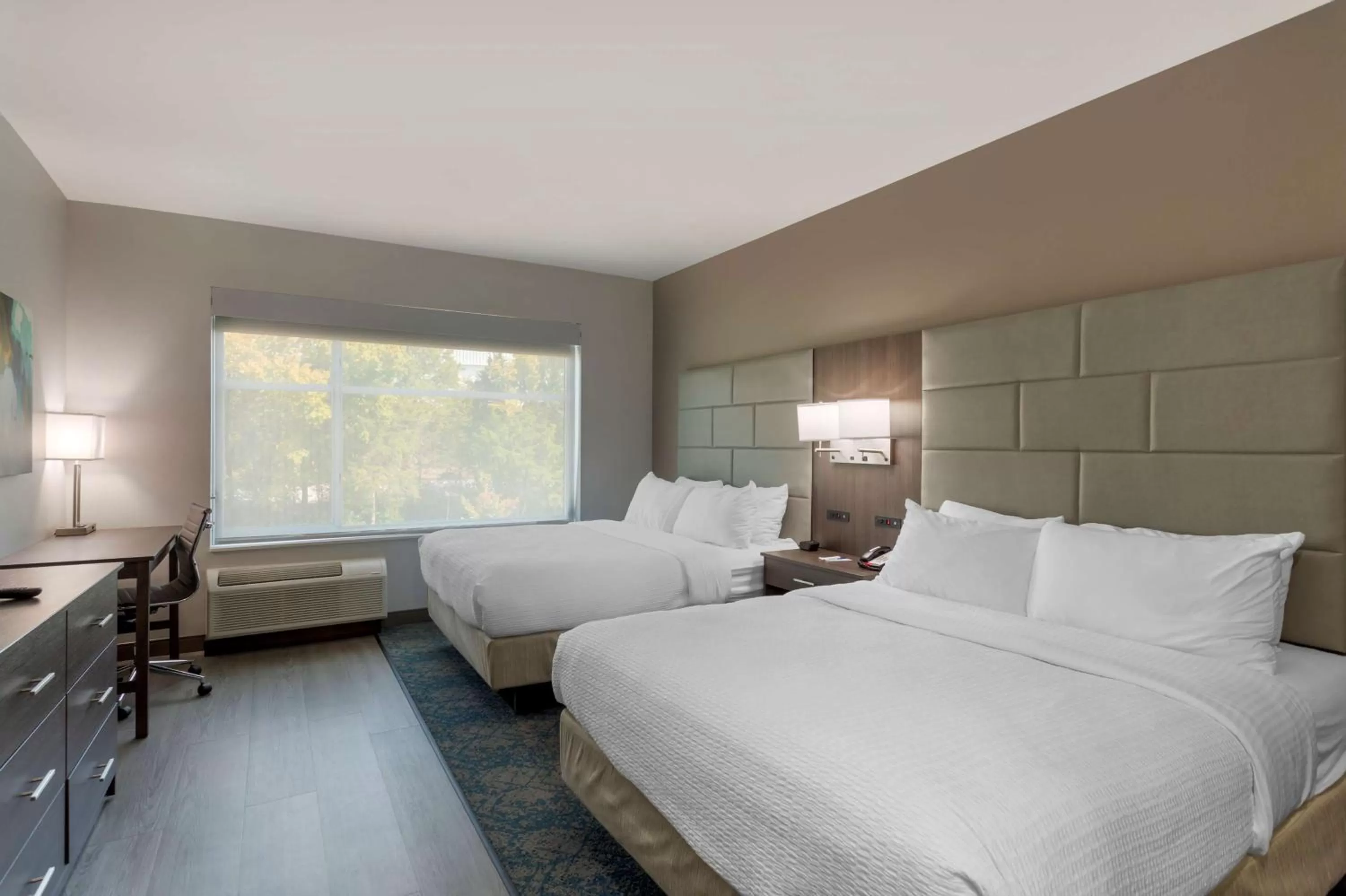 Photo of the whole room, Bed in Best Western Plus Executive Residency Nashville Antioch