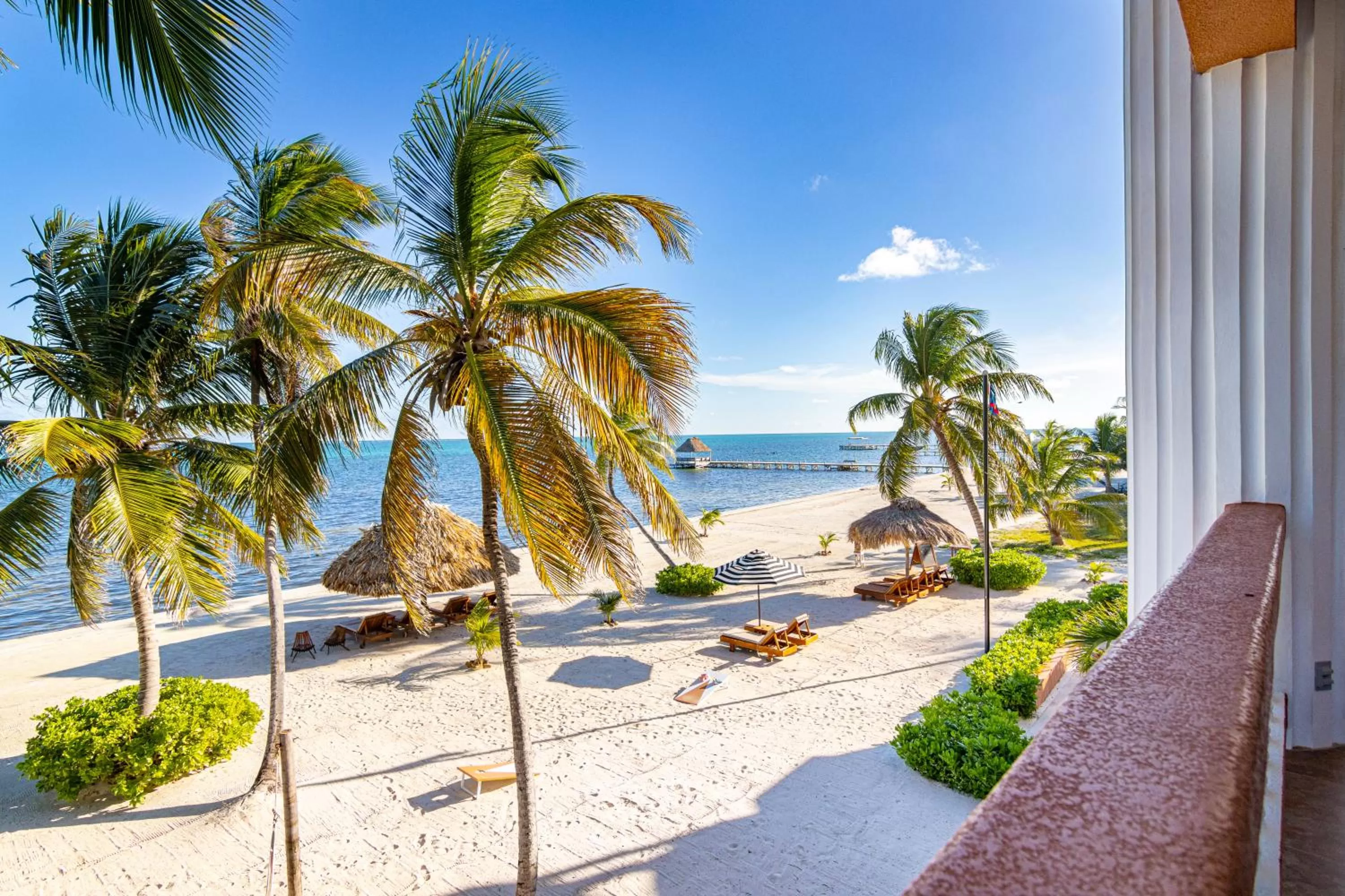 Day, Beach in Lighthouse Beach Villas
