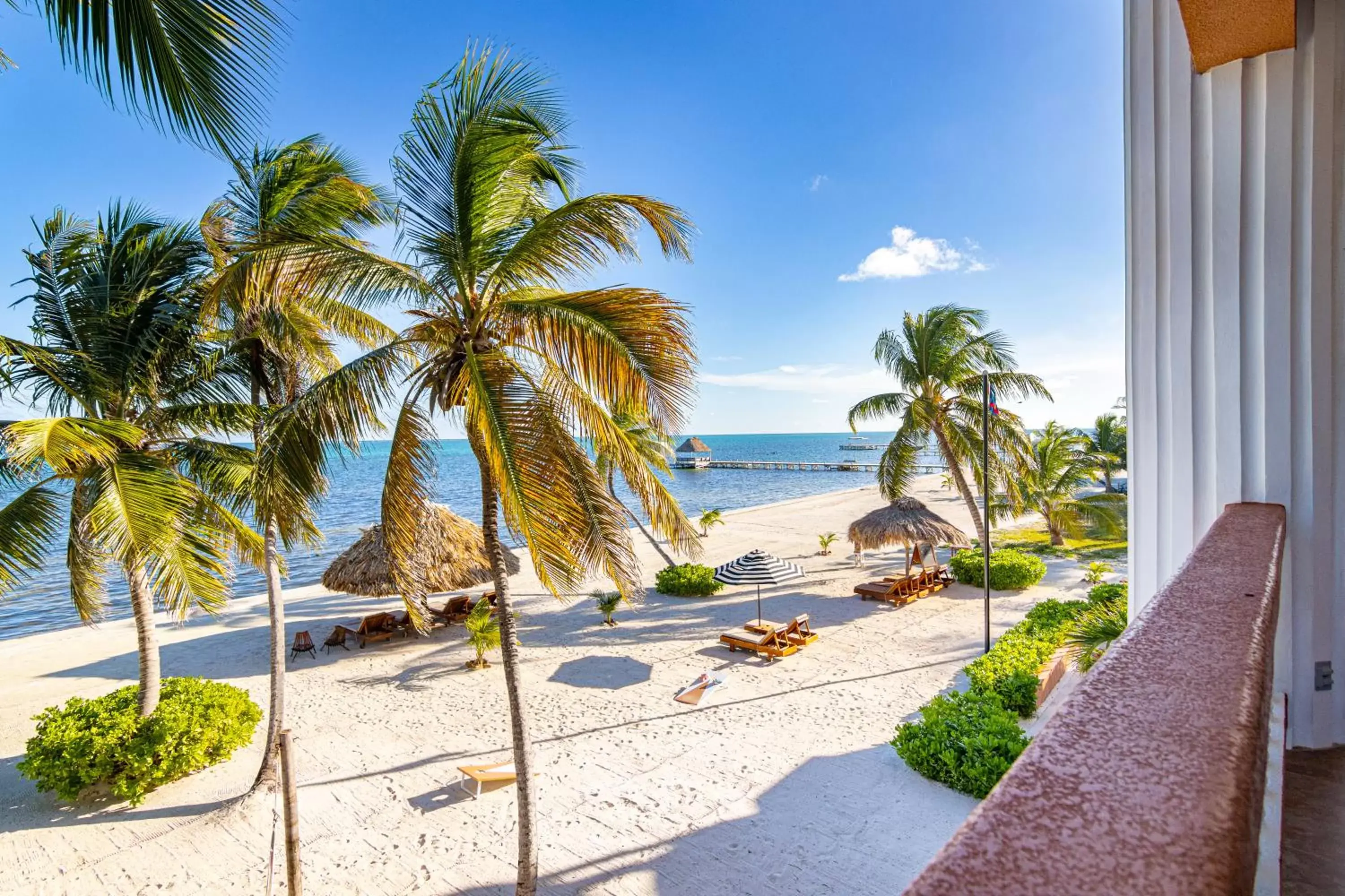 Suite with Sea View in Lighthouse Beach Villas Suite with Sea View in Lighthouse Beach Villas