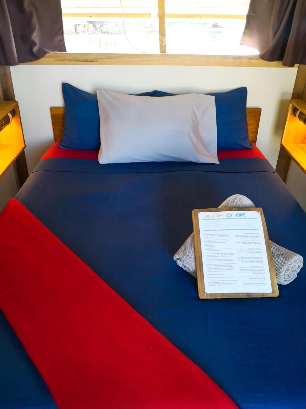 Bedroom, Bed in Barrbra BnB Over The Sea