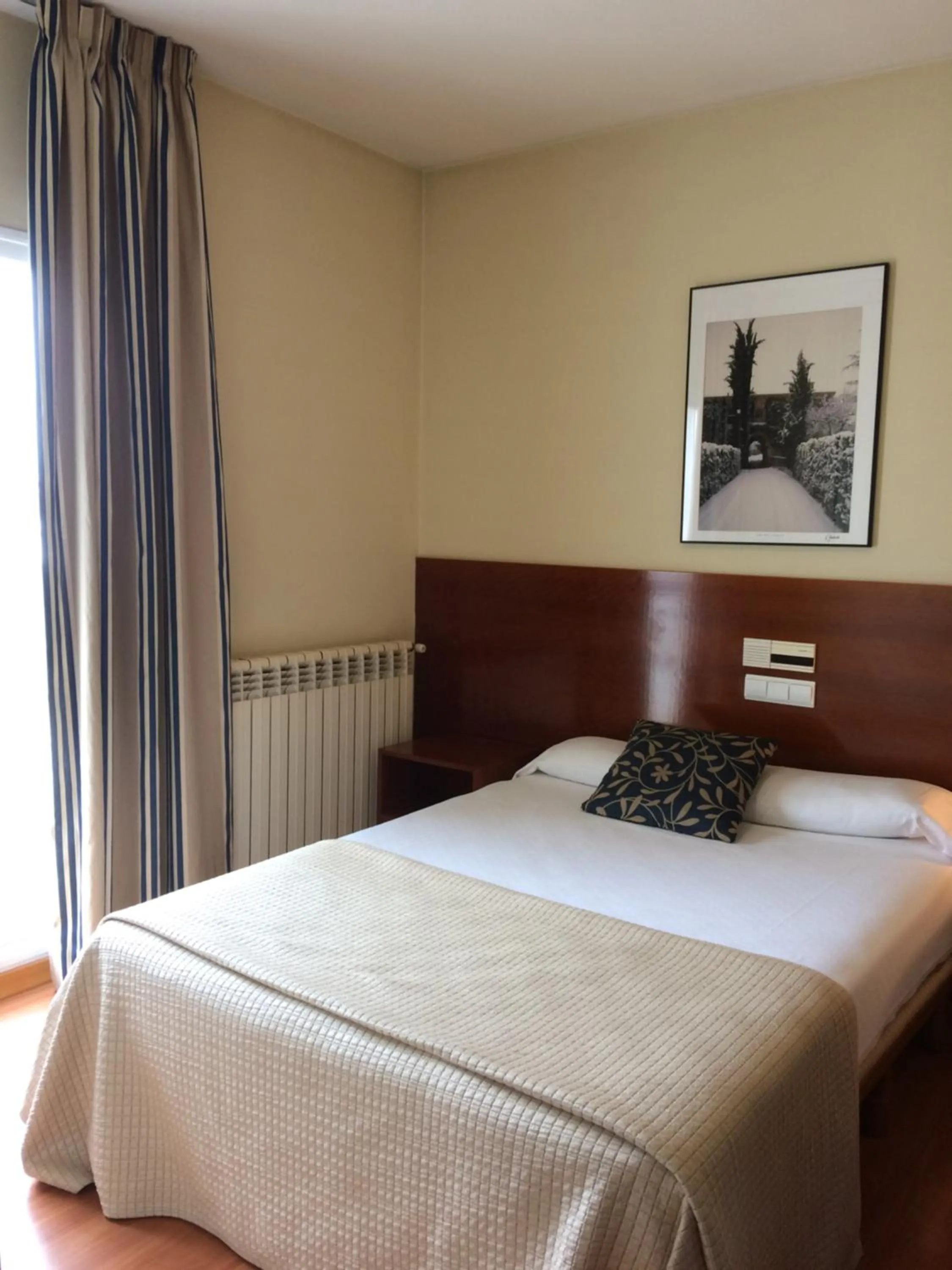 Bedroom, Bed in Hotel Alda Ciudad de Soria