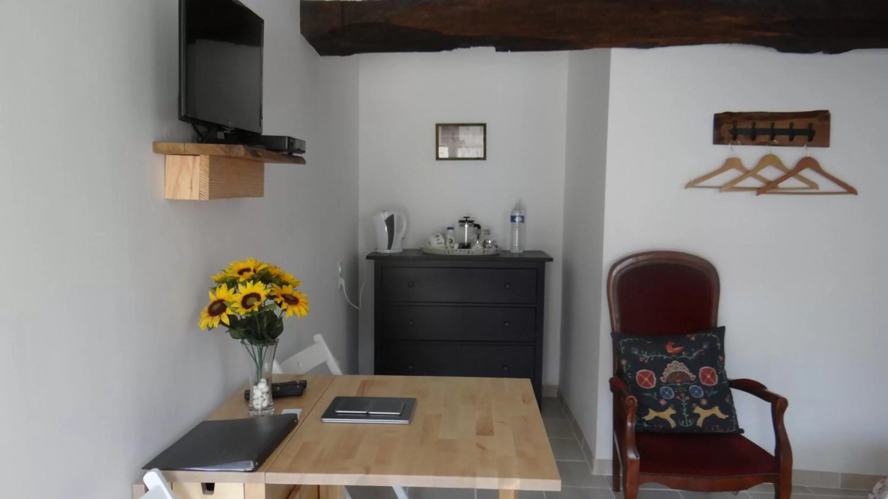 Twin Room in La Petite Houssaye