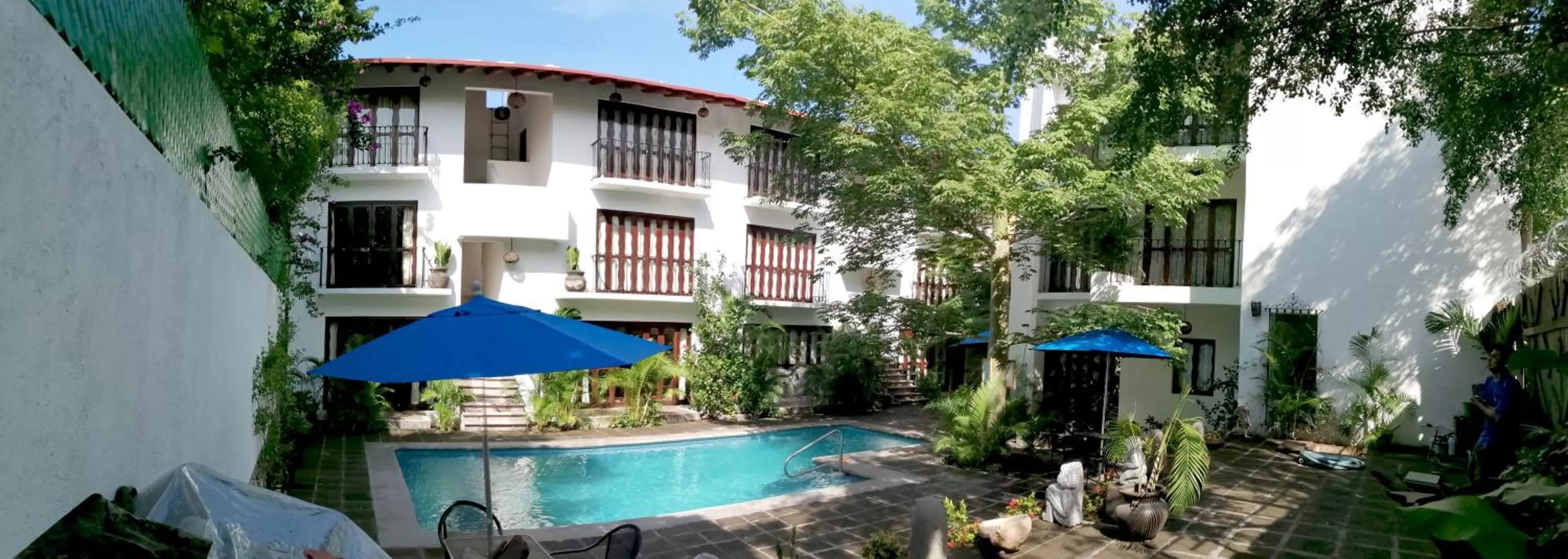 Property building in Ceiba Studios