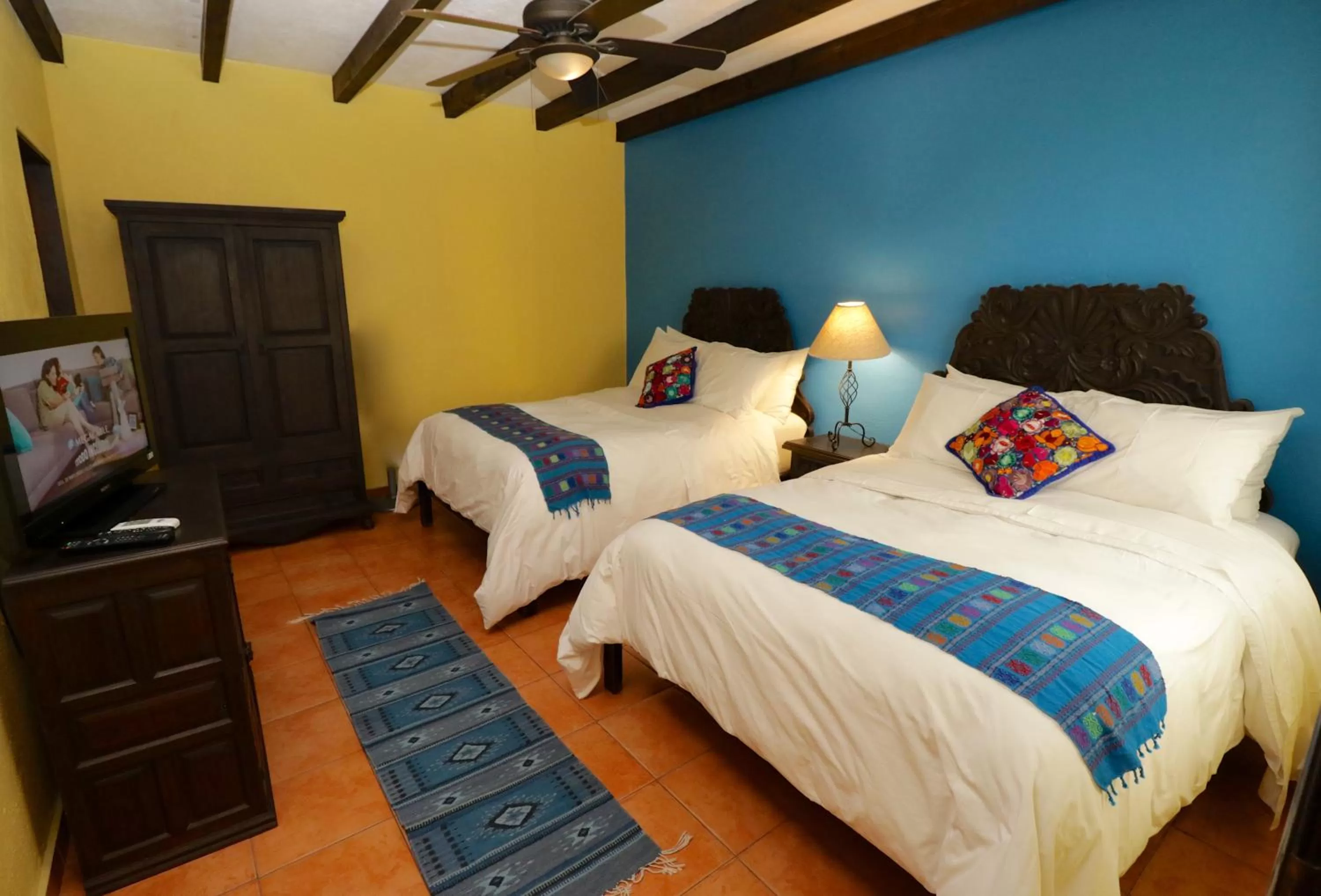 Bedroom, Bed in Casa Mia Suites