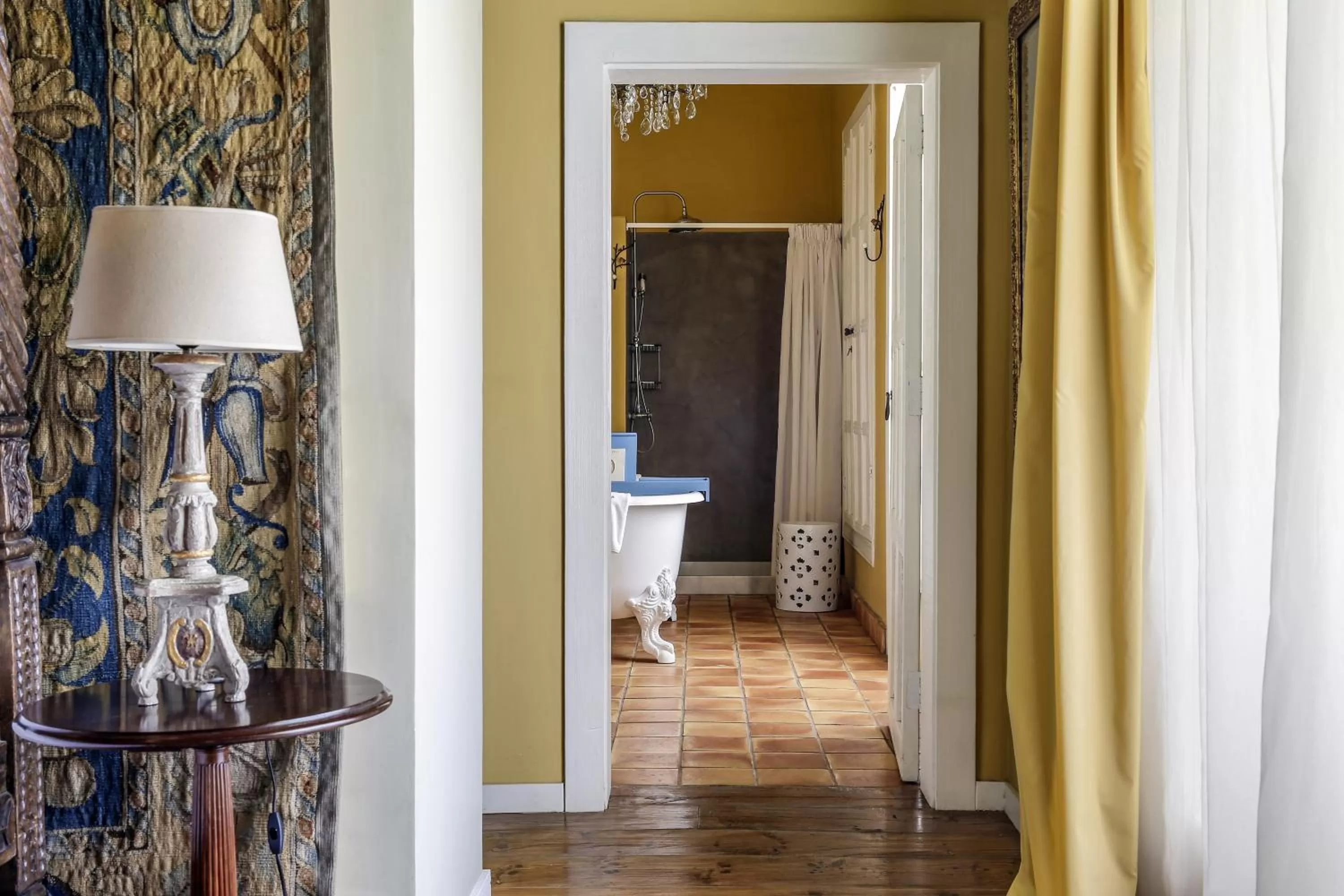 Shower in Hotel Hacienda de Abajo-Adults Only-Lujo