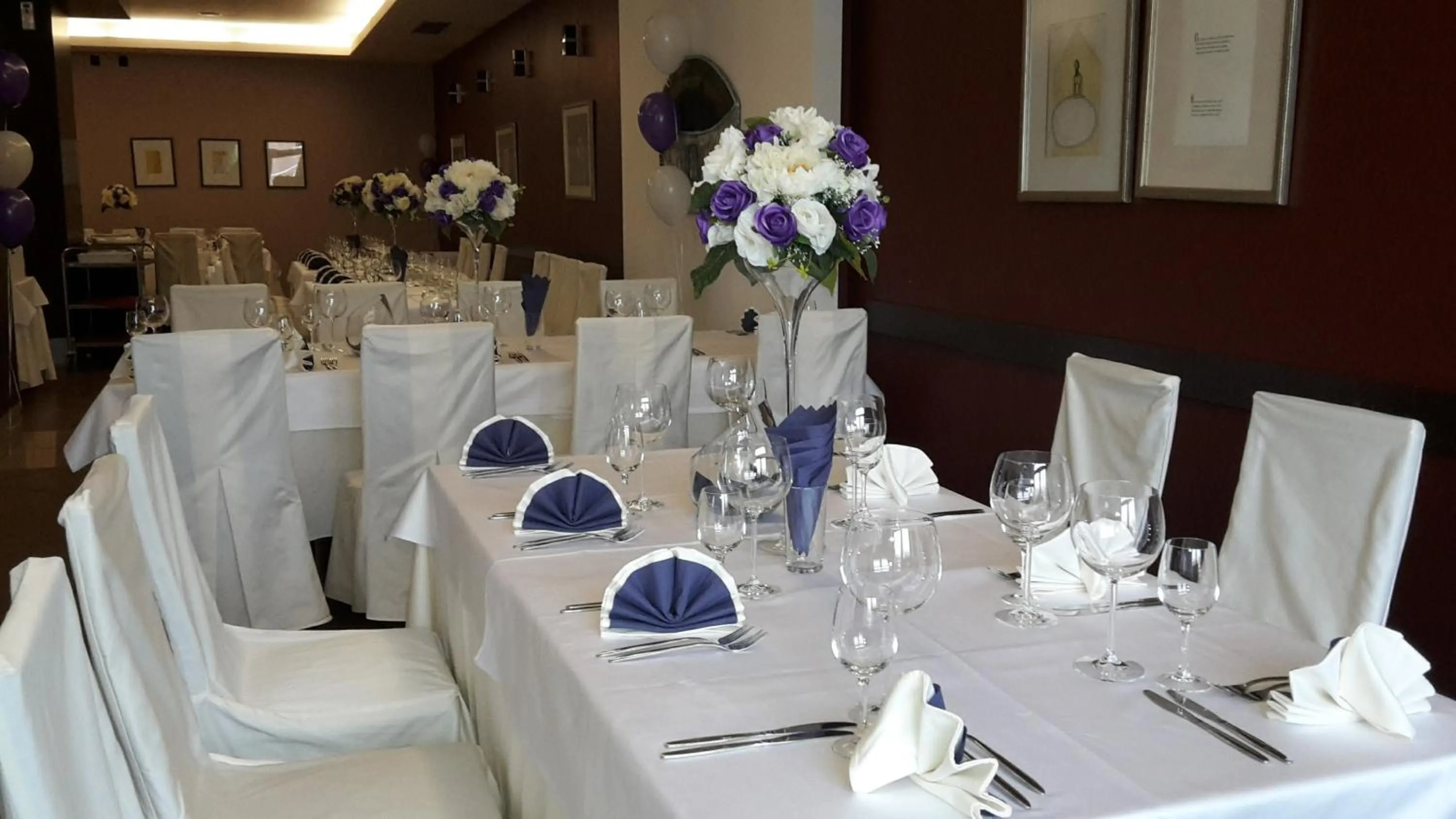 Restaurant/places to eat in Kendros Hotel