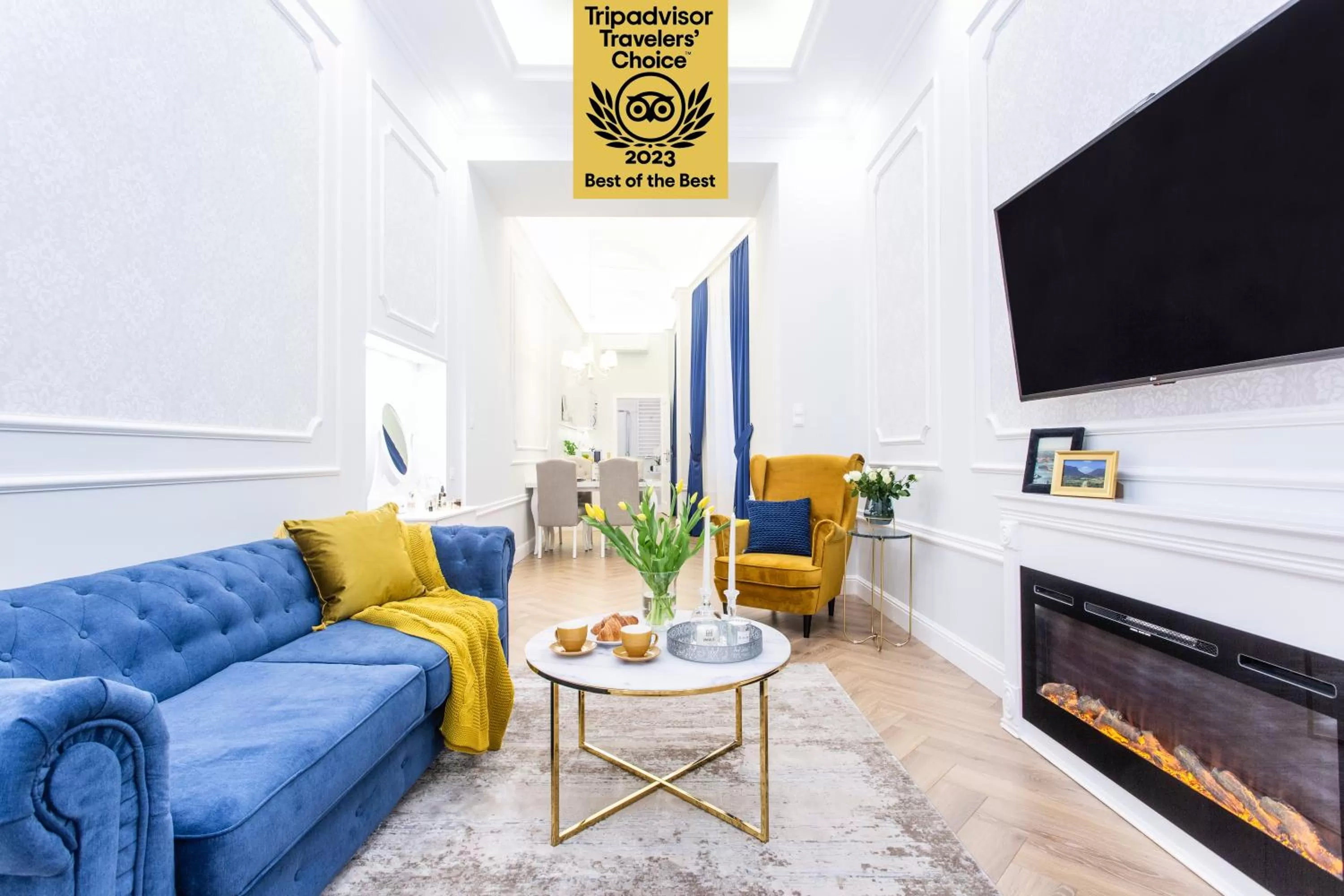 Main Square Apartments