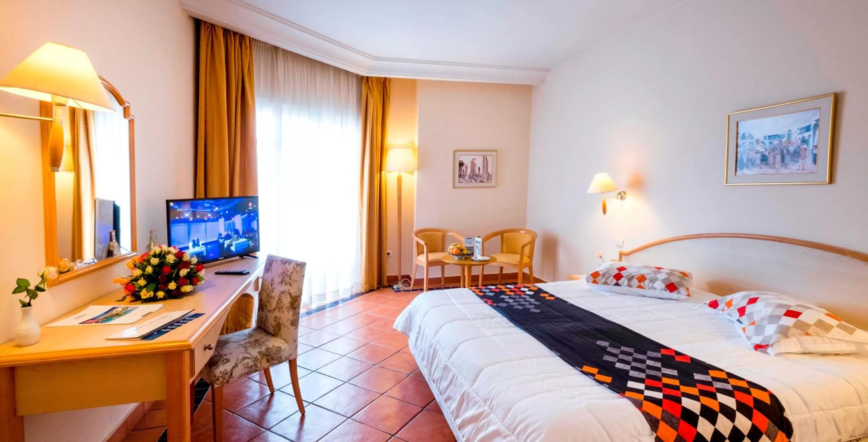 Bed in Medina Belisaire And Thalasso