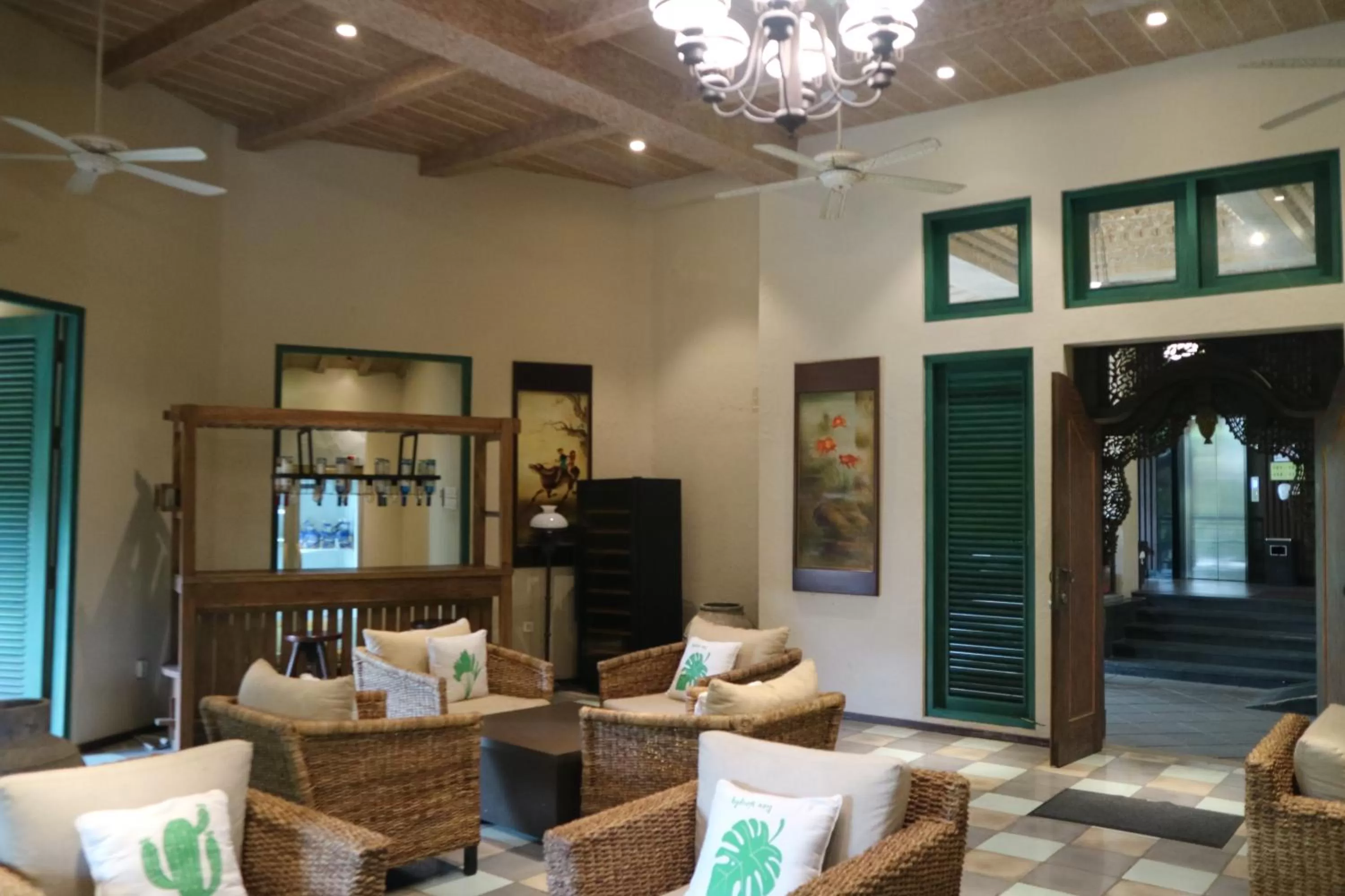 Communal lounge/ TV room in Amanuba Hotel & Resort Rancamaya