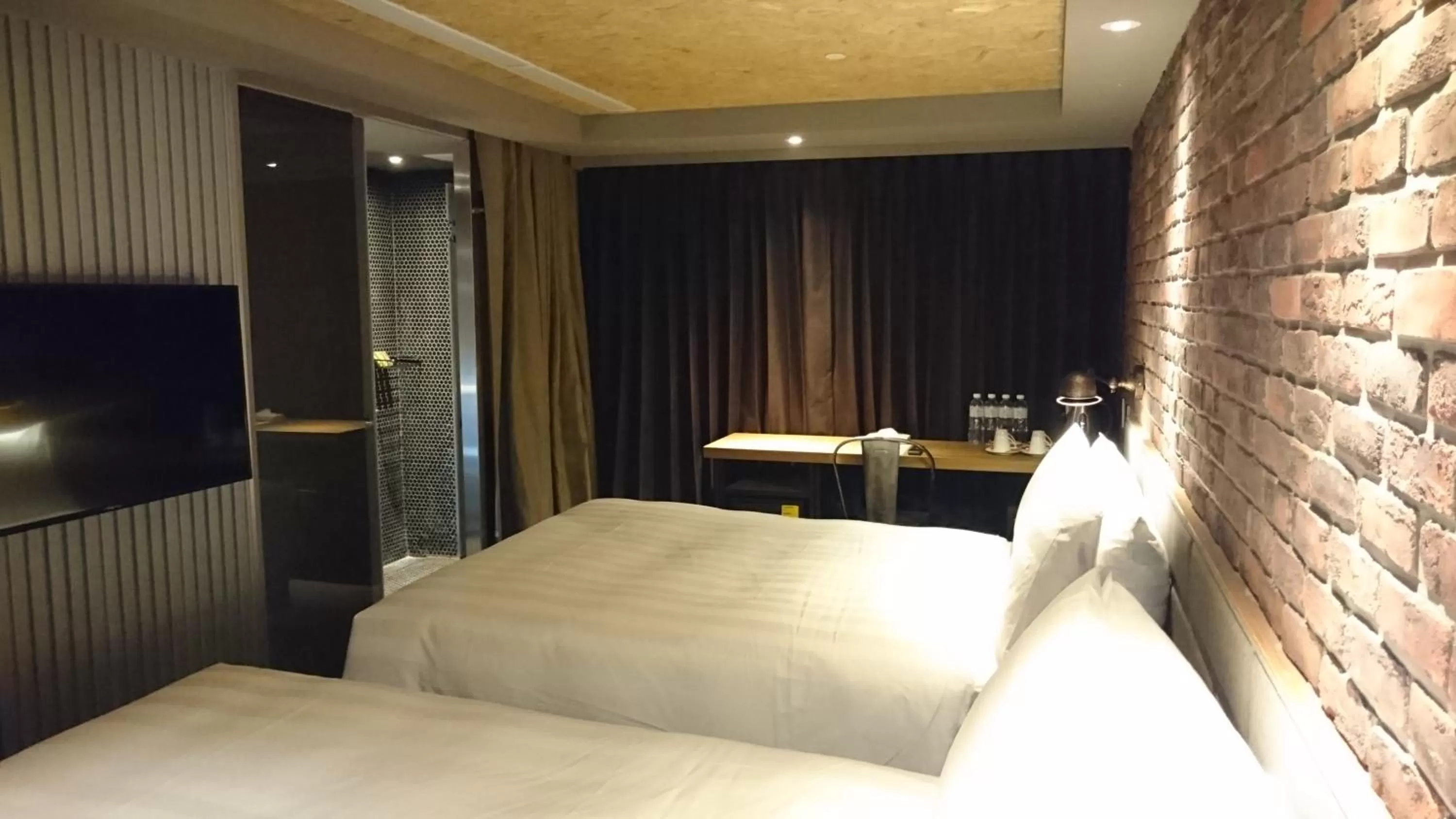 Bed in City Suites - Kaohsiung Pier2