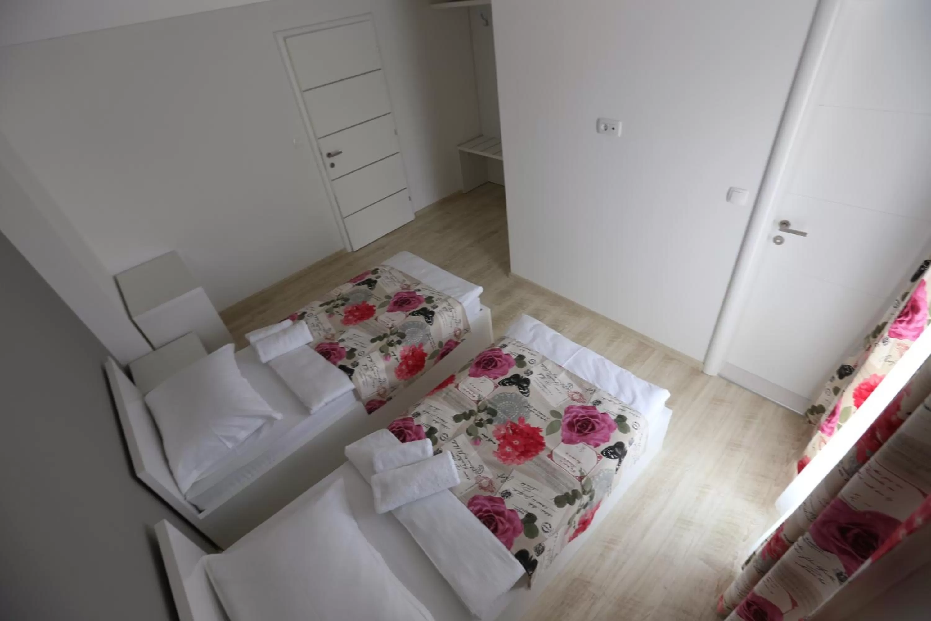 Decorative detail, Bed in Villa Flowers