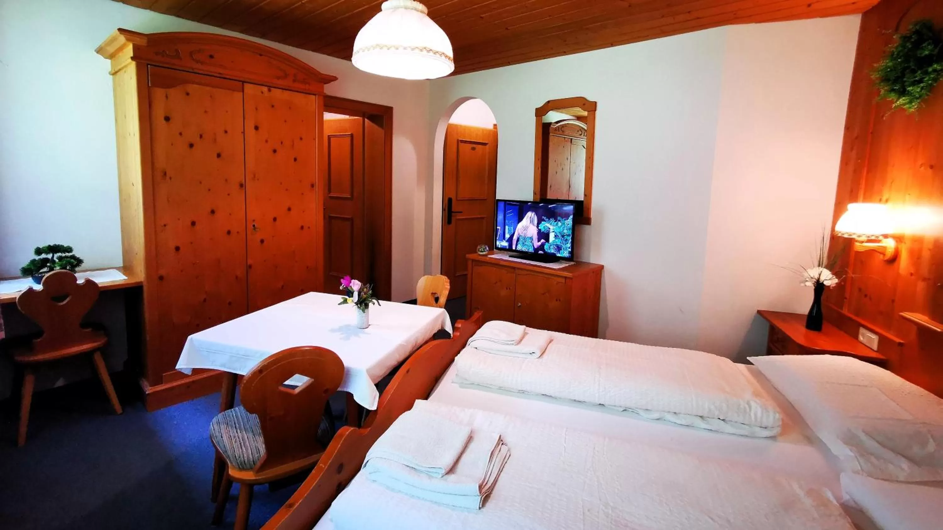 Bed in Gasthof Geronimo