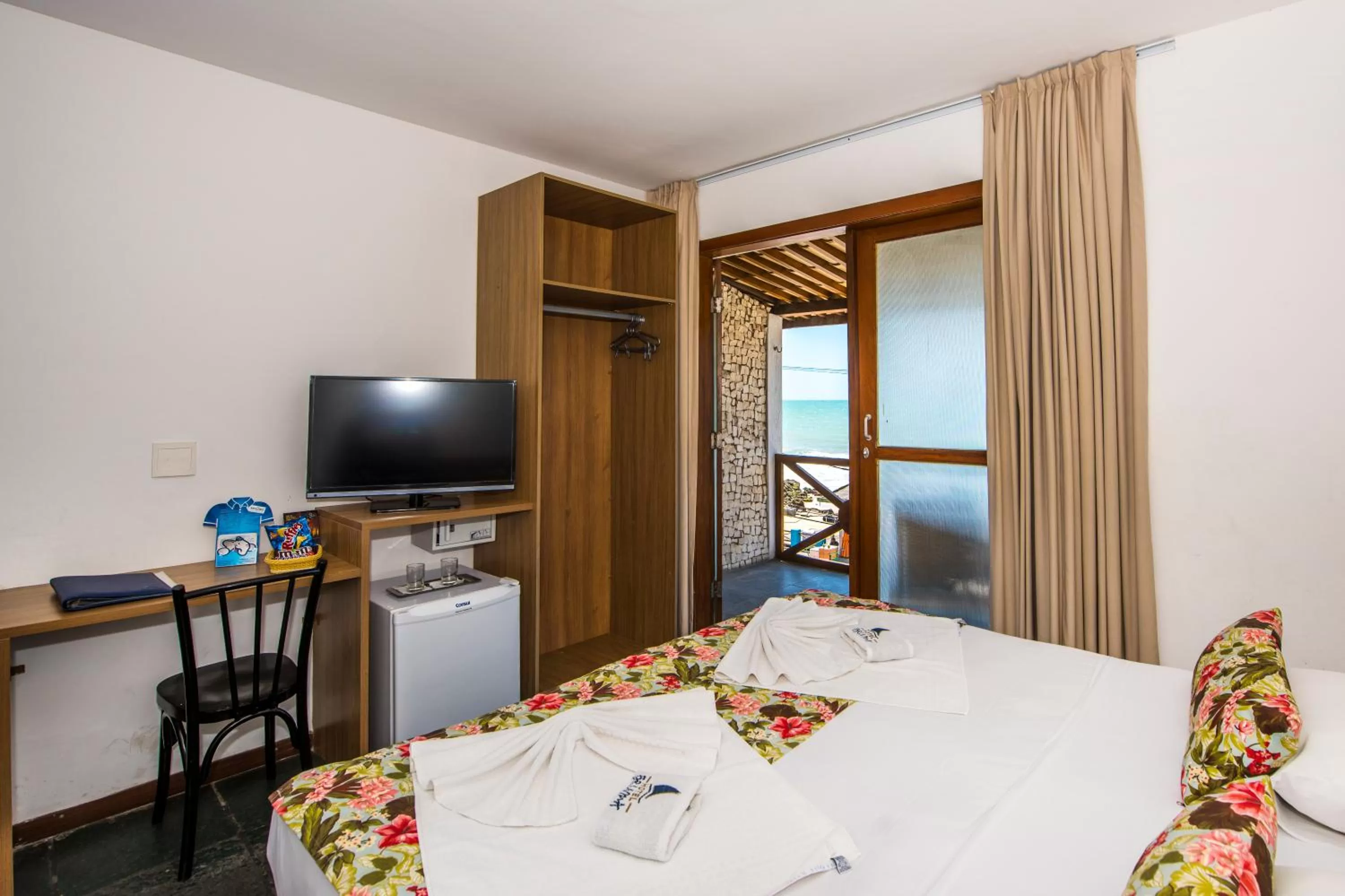 TV and multimedia, Bed in La Belle Beach Hotel