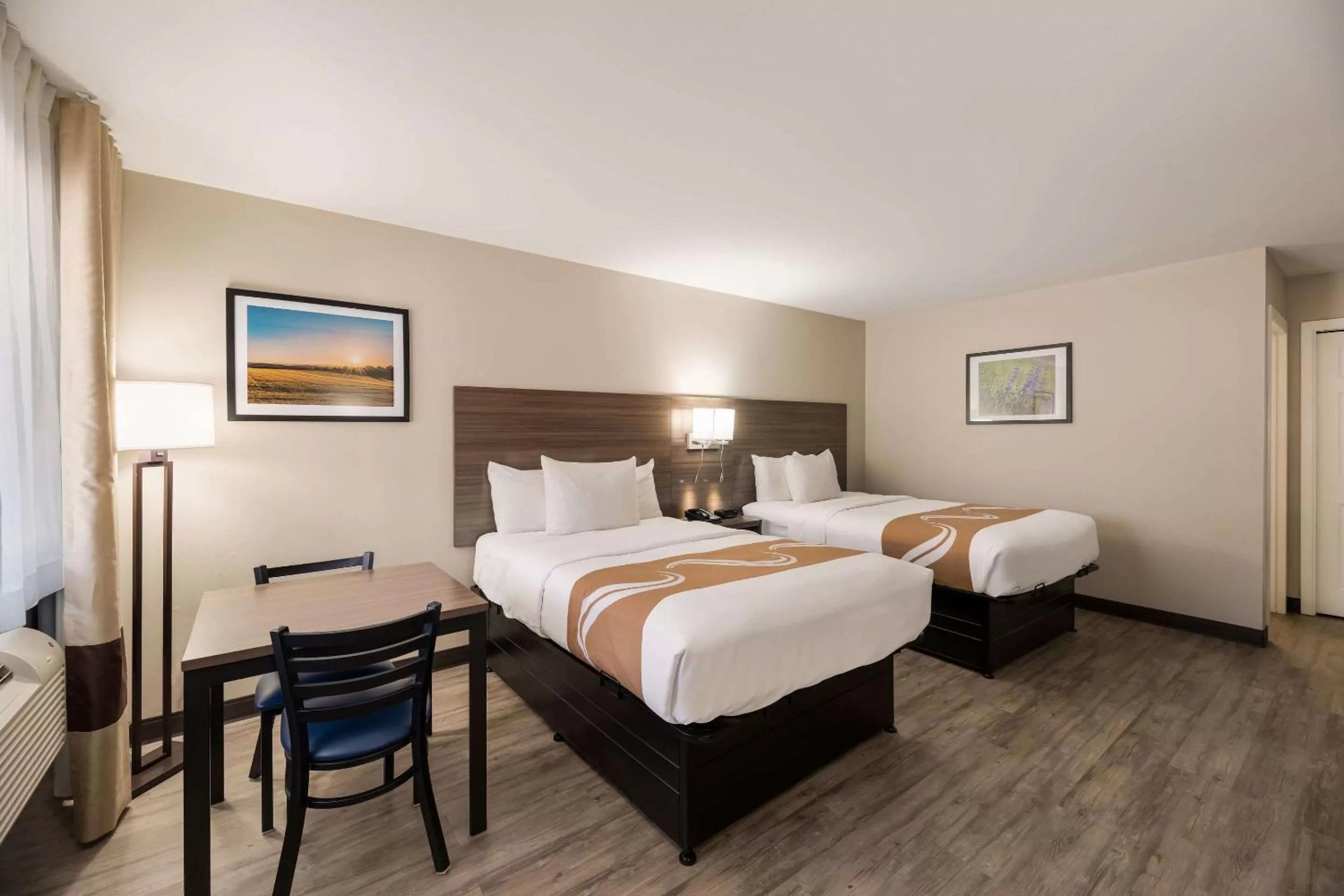 Bedroom, Bed in Quality Inn