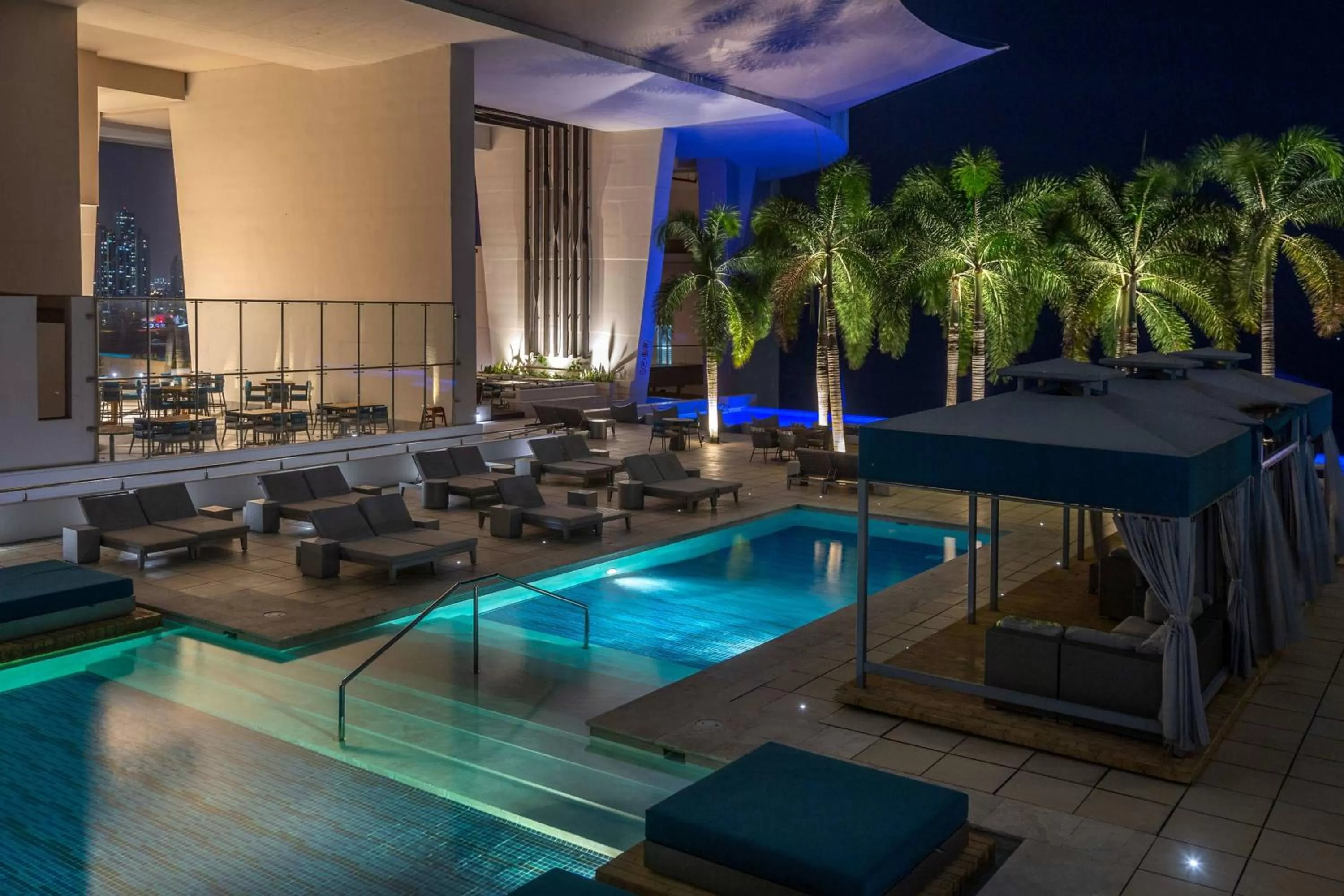 Swimming pool in JW Marriott Panama