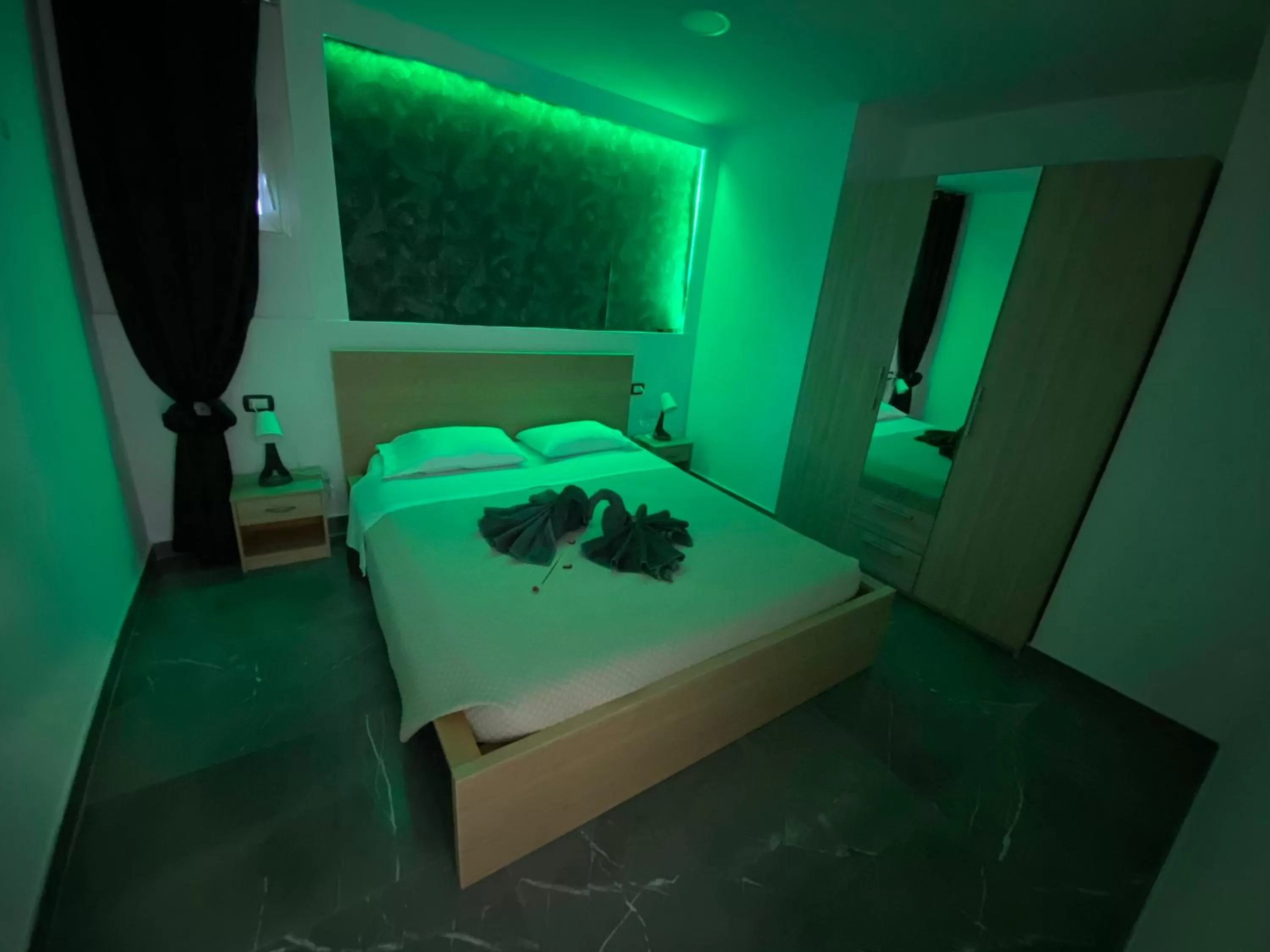 Bed in Paraiso villas