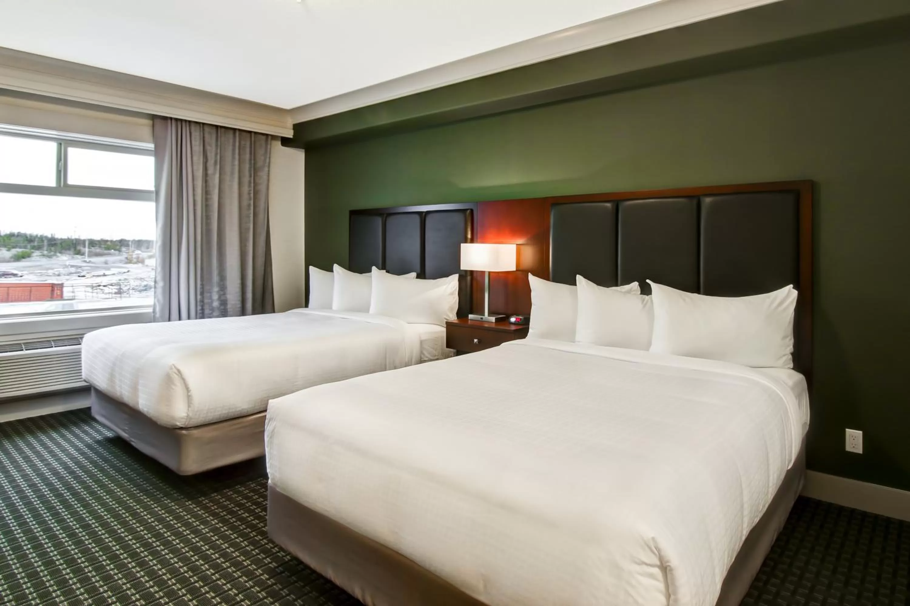 Photo of the whole room, Bed in Chateau Nova Yellowknife