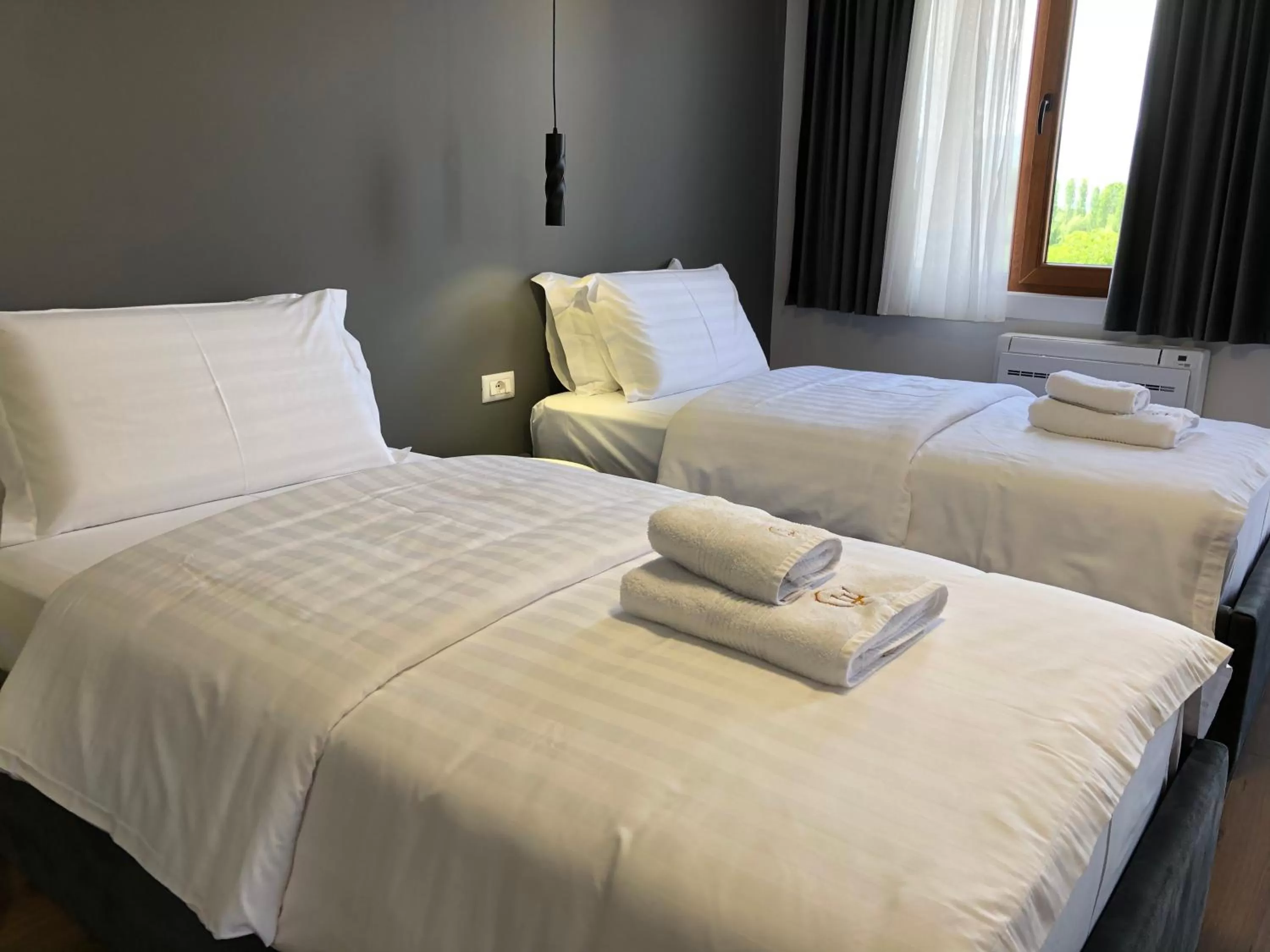 Bed in Grand Hotel Pogradec