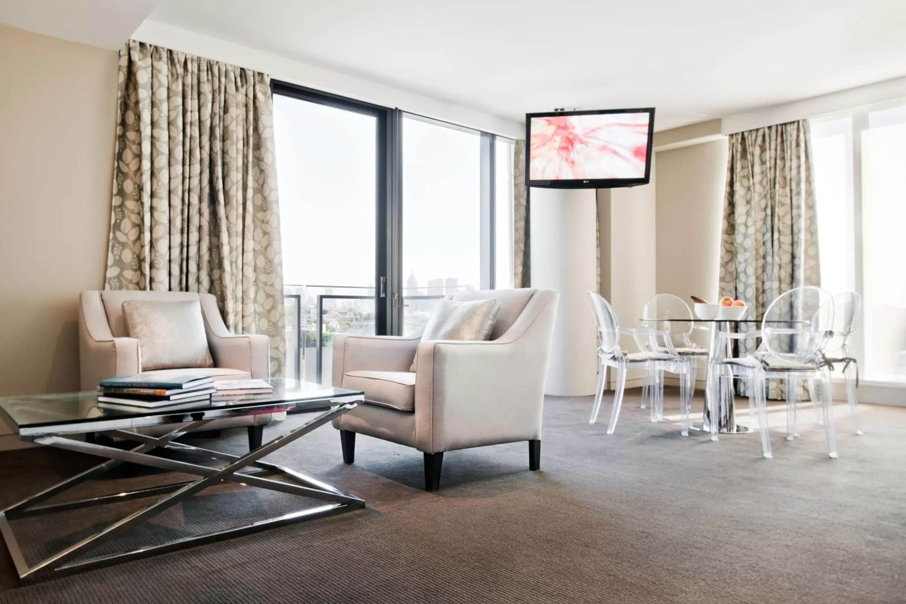 Two-Bedroom Open Plan Suite in The Olsen Melbourne Art Series Two-Bedroom Open Plan Suite in The Olsen Melbourne Art Series