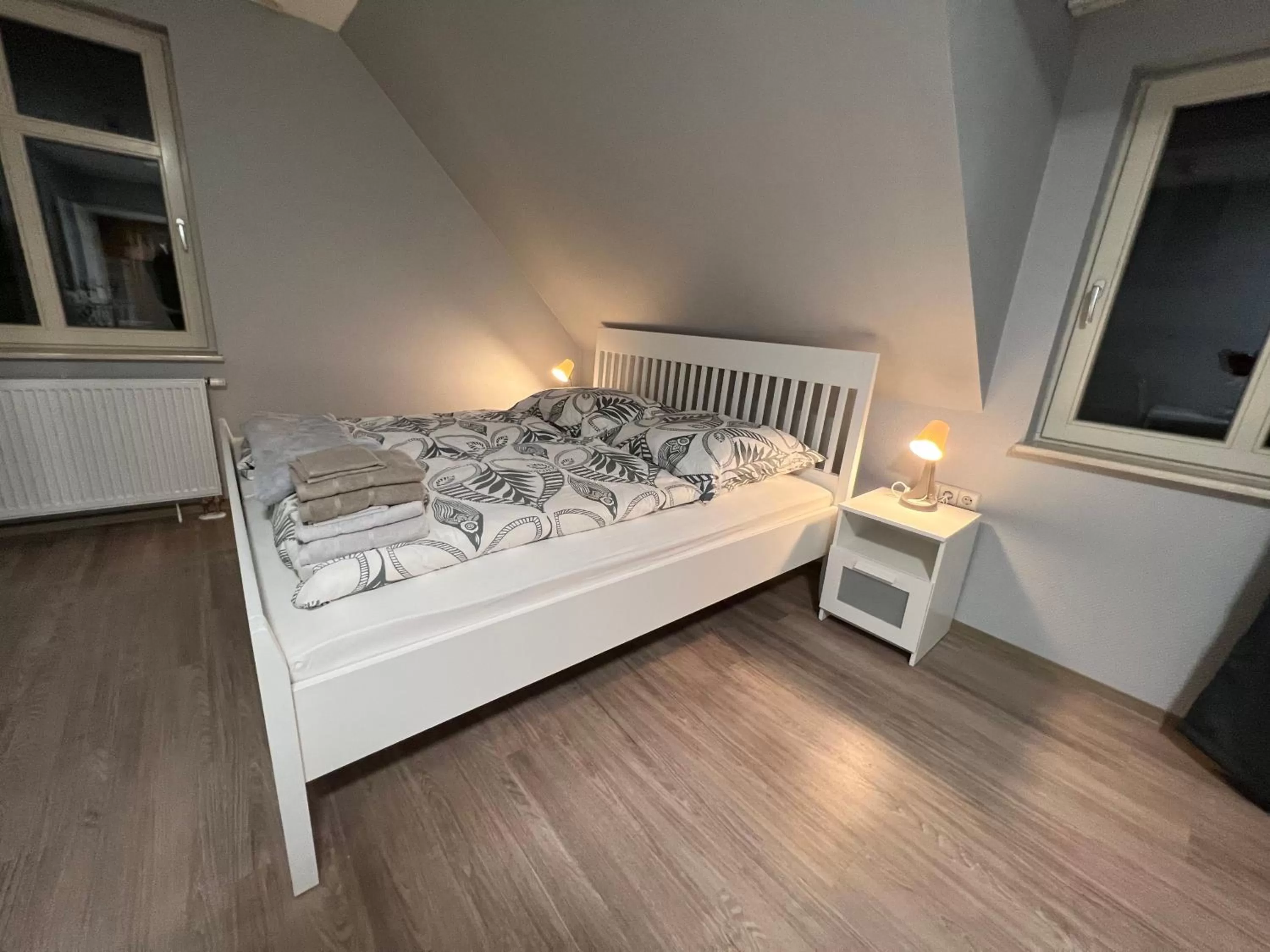 Bed in Hotel am Rathaus Adii