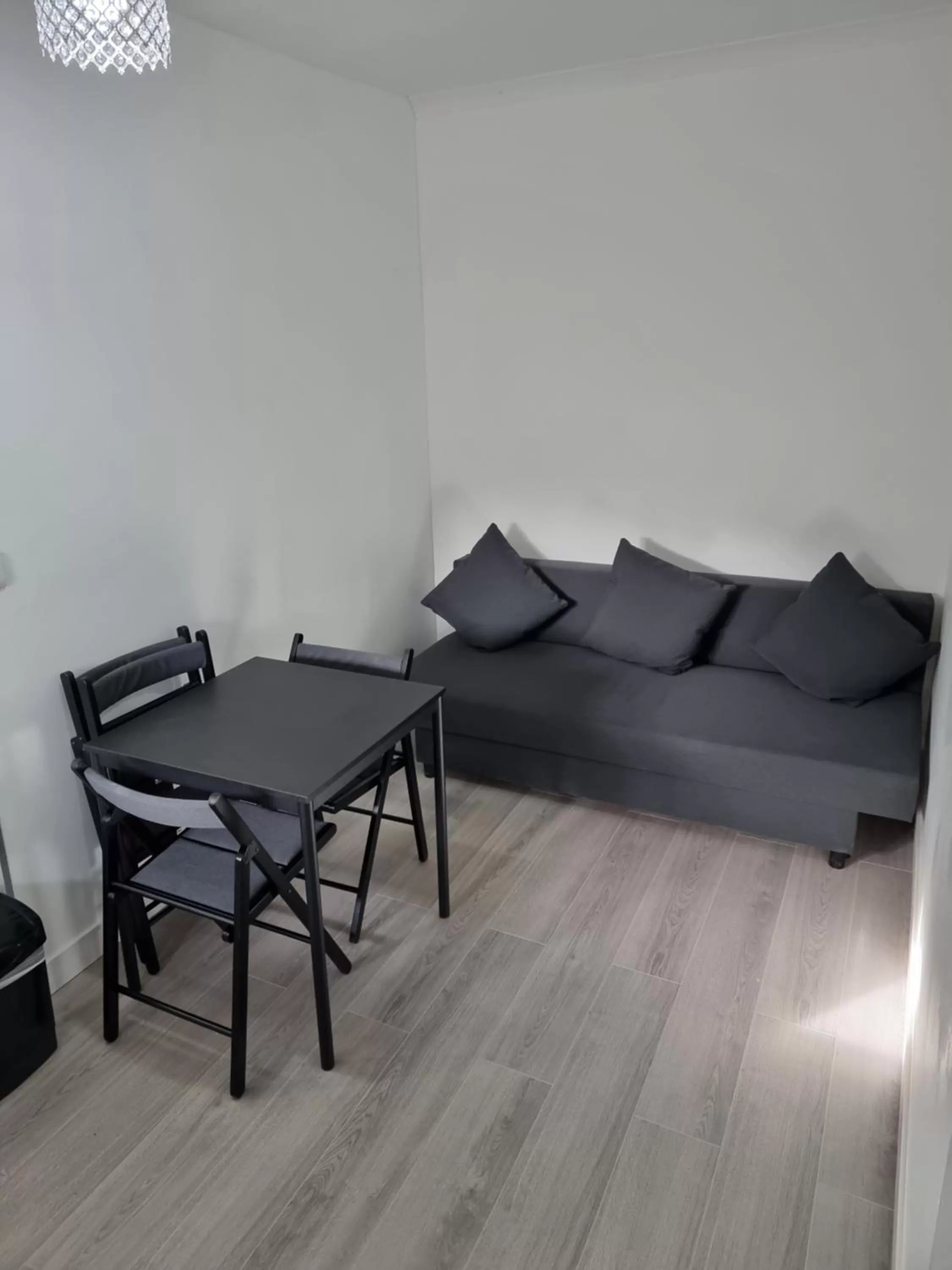 Glenfern Guest House and a separate Cottage with its own private hot tub