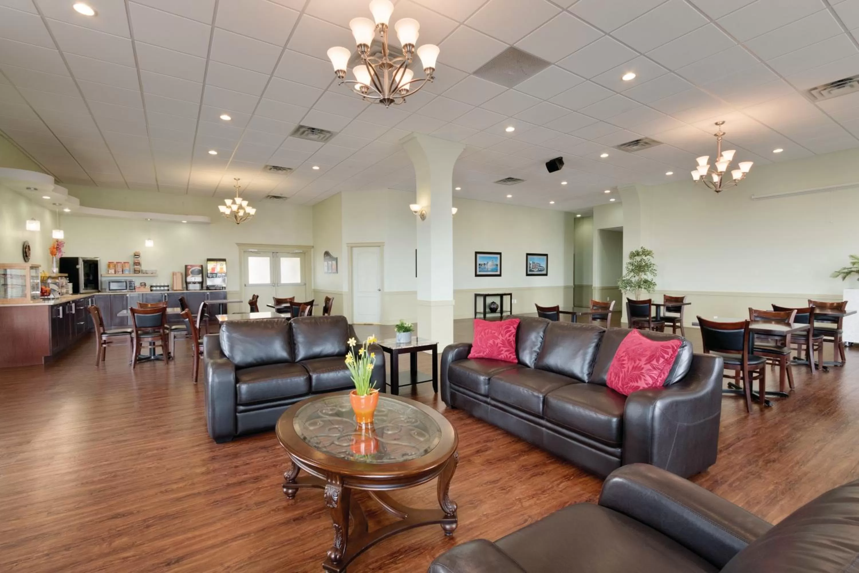 Breakfast in Quality Inn & Suites