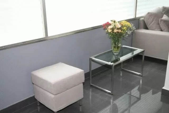 Lounge or bar in Hotel Des Roses