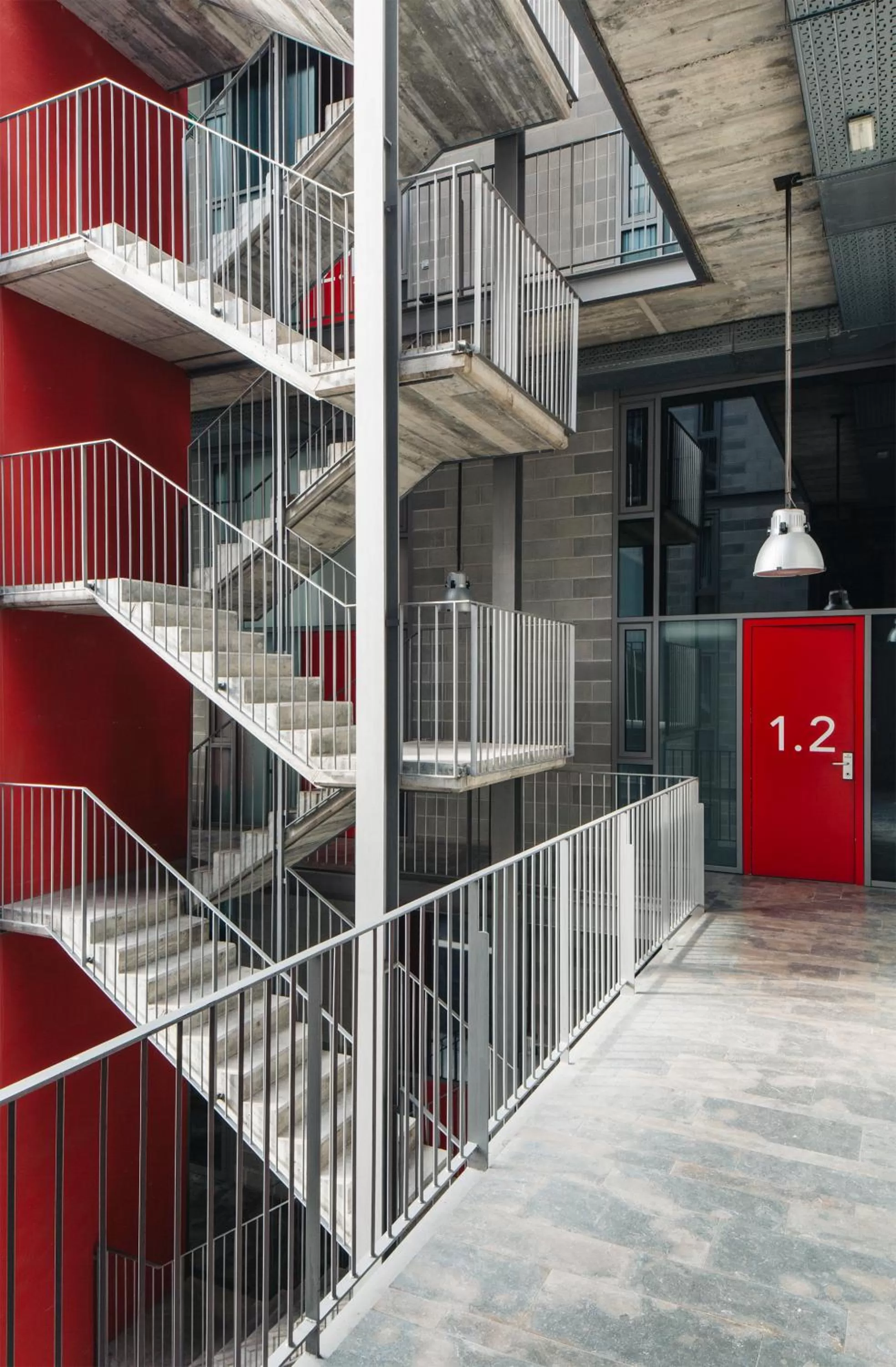 Property building in Barcelona Apartment Republica