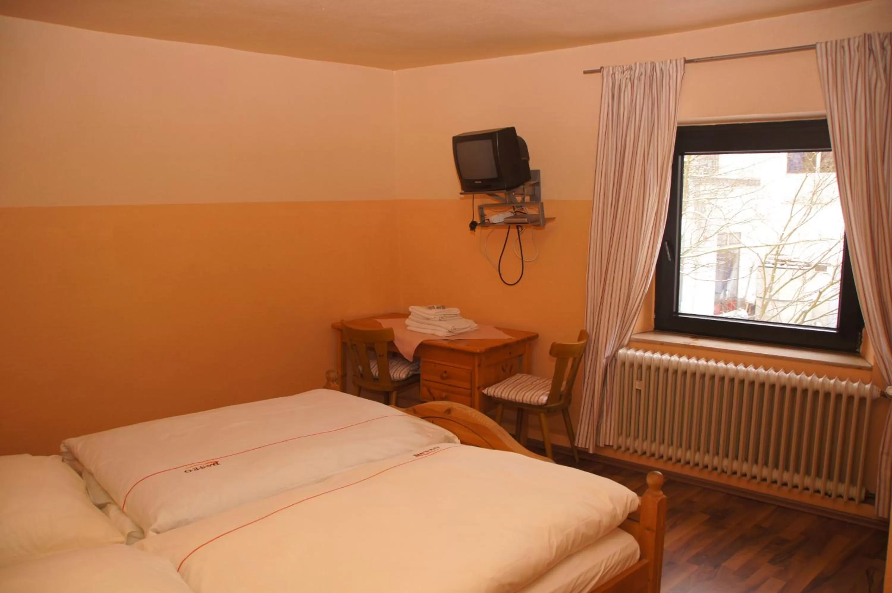 Photo of the whole room, Bed in Hotel Paseo