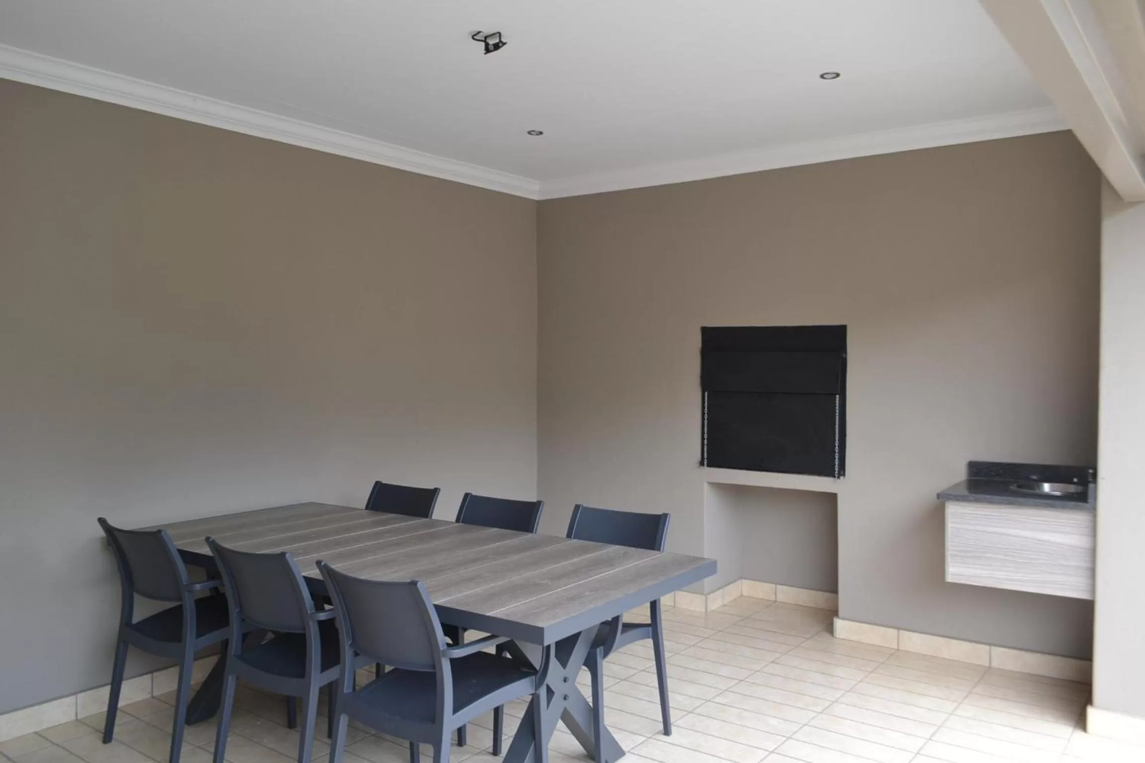 Patio, TV/Entertainment Center in ATKV Buffelspoort