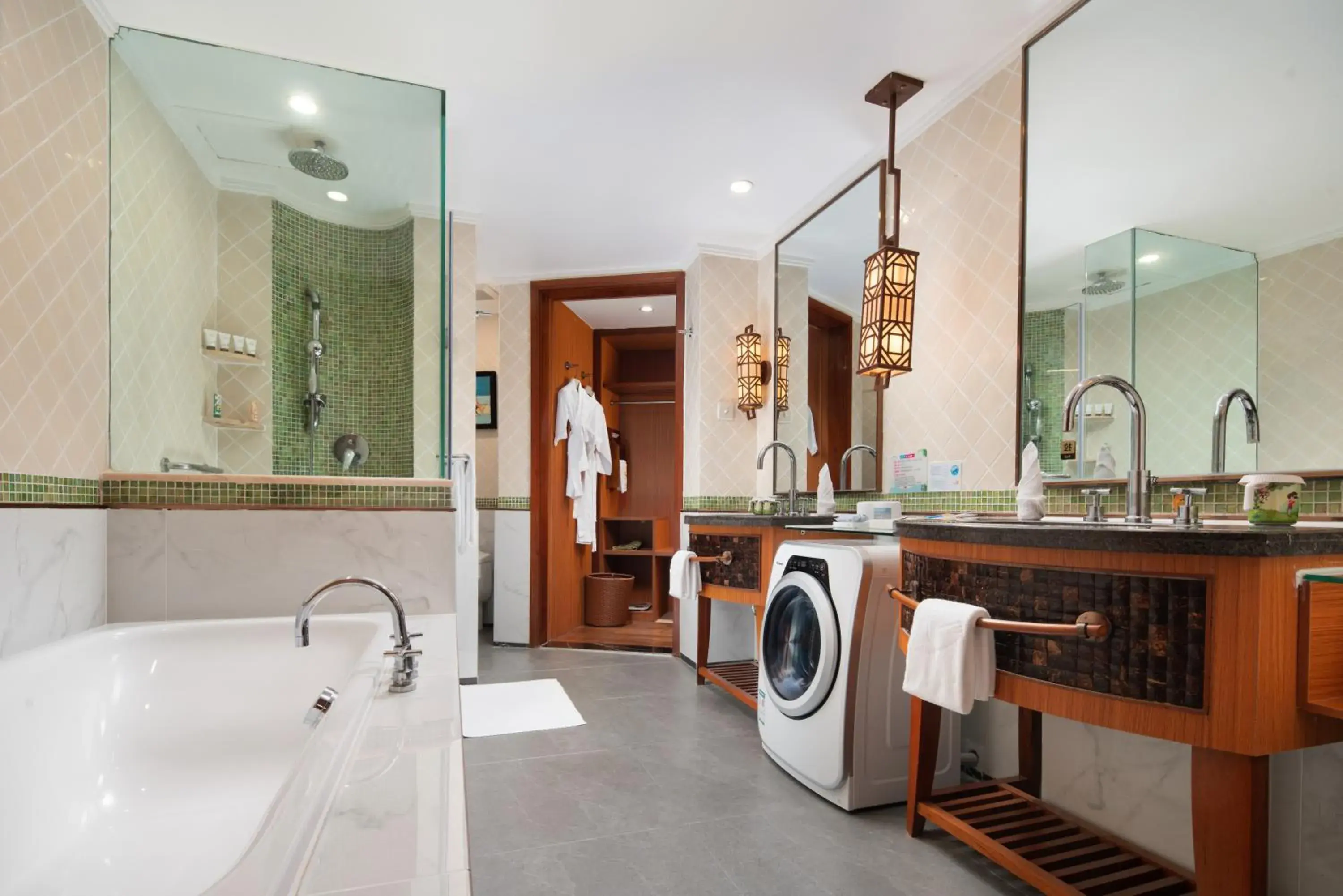 (Area 2)Deluxe Sea view Room\(G, 3-8 floors) (48㎡) - single occupancy in Horizon Resort & Spa Yalong Bay (Area 2)Deluxe Sea view Room\(G, 3-8 floors) (48㎡) - single occupancy in Horizon Resort & Spa Yalong Bay