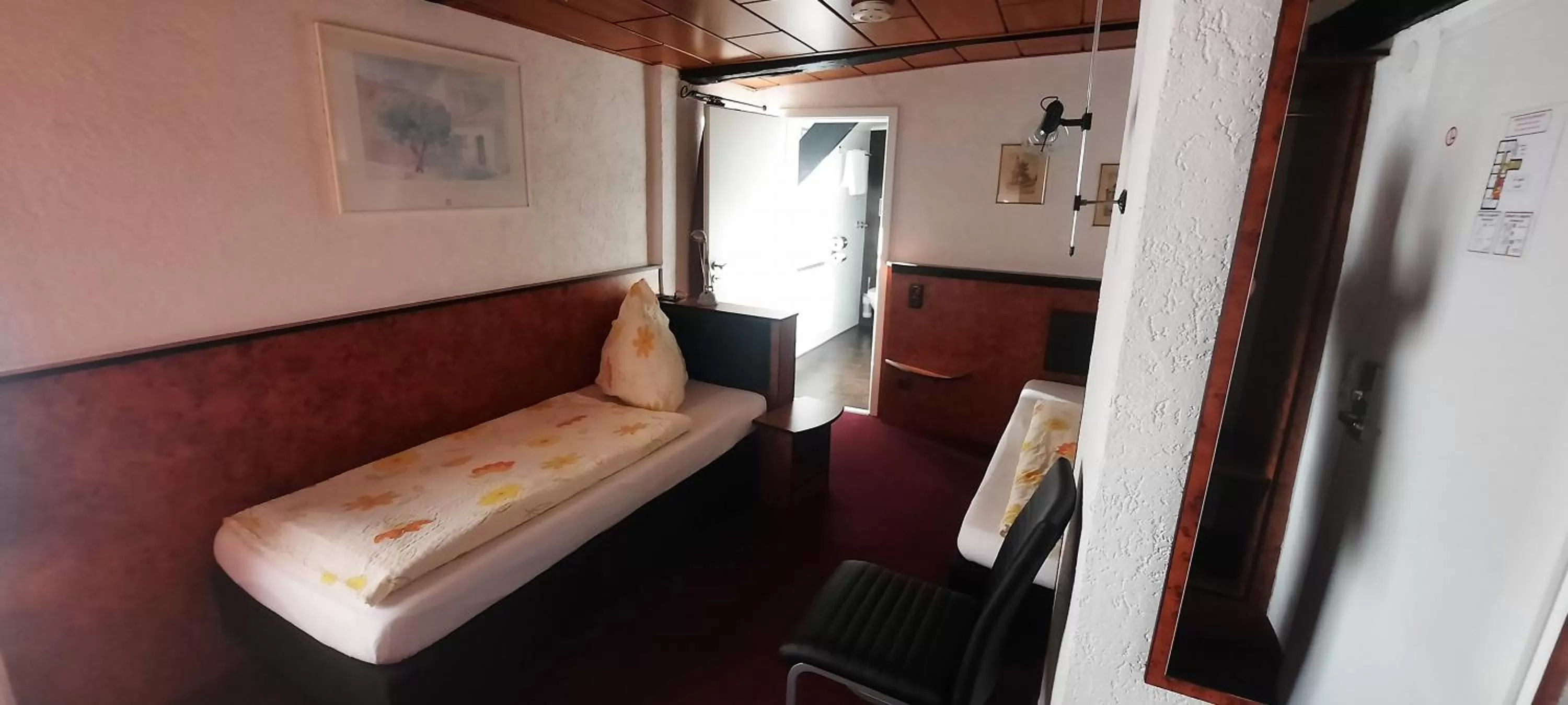 Standard Twin Room in Hotel Corveyer Hof