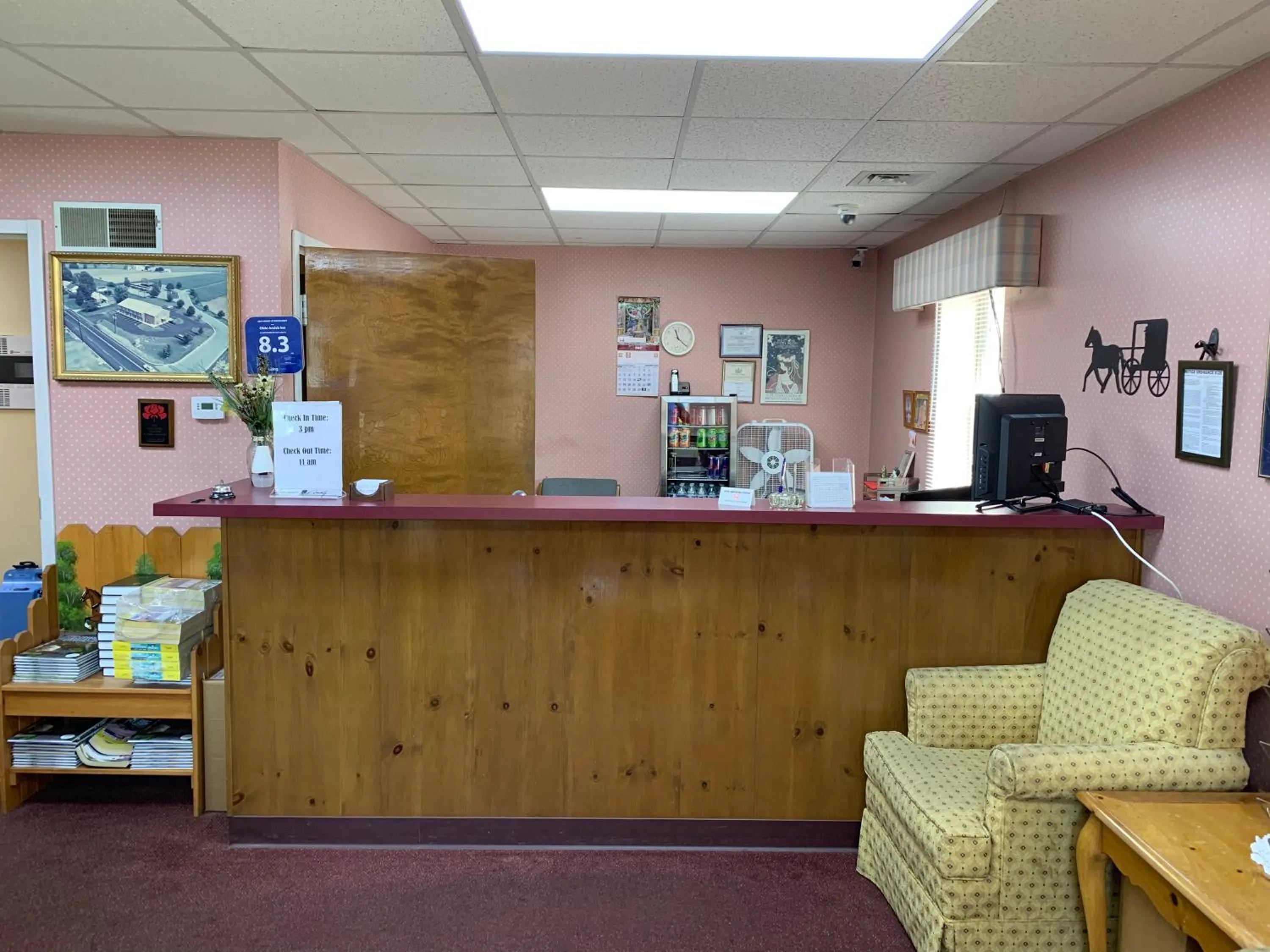 Lobby or reception in Olde Amish Inn