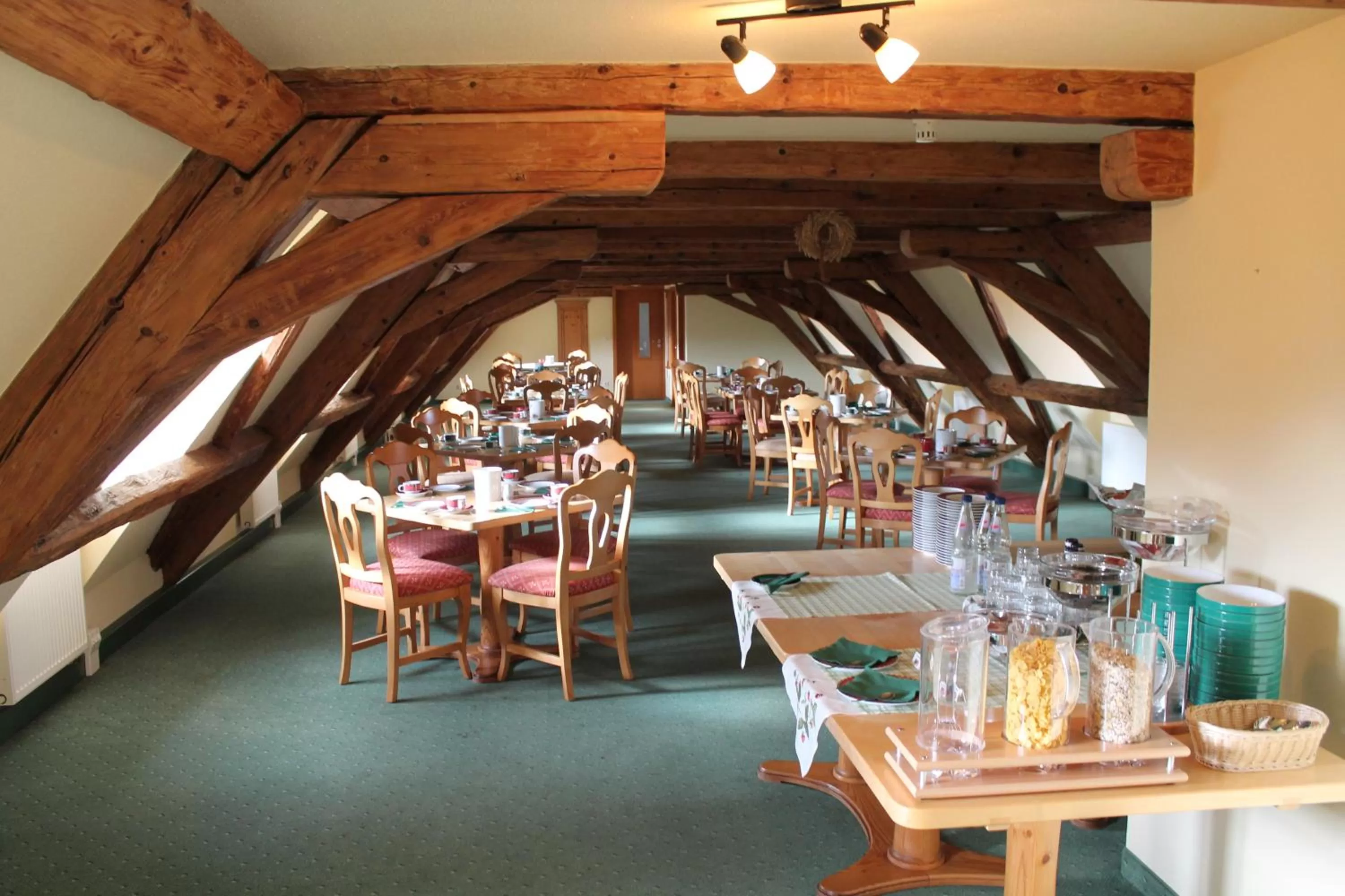 Restaurant/places to eat in Hotel zum Brauhaus